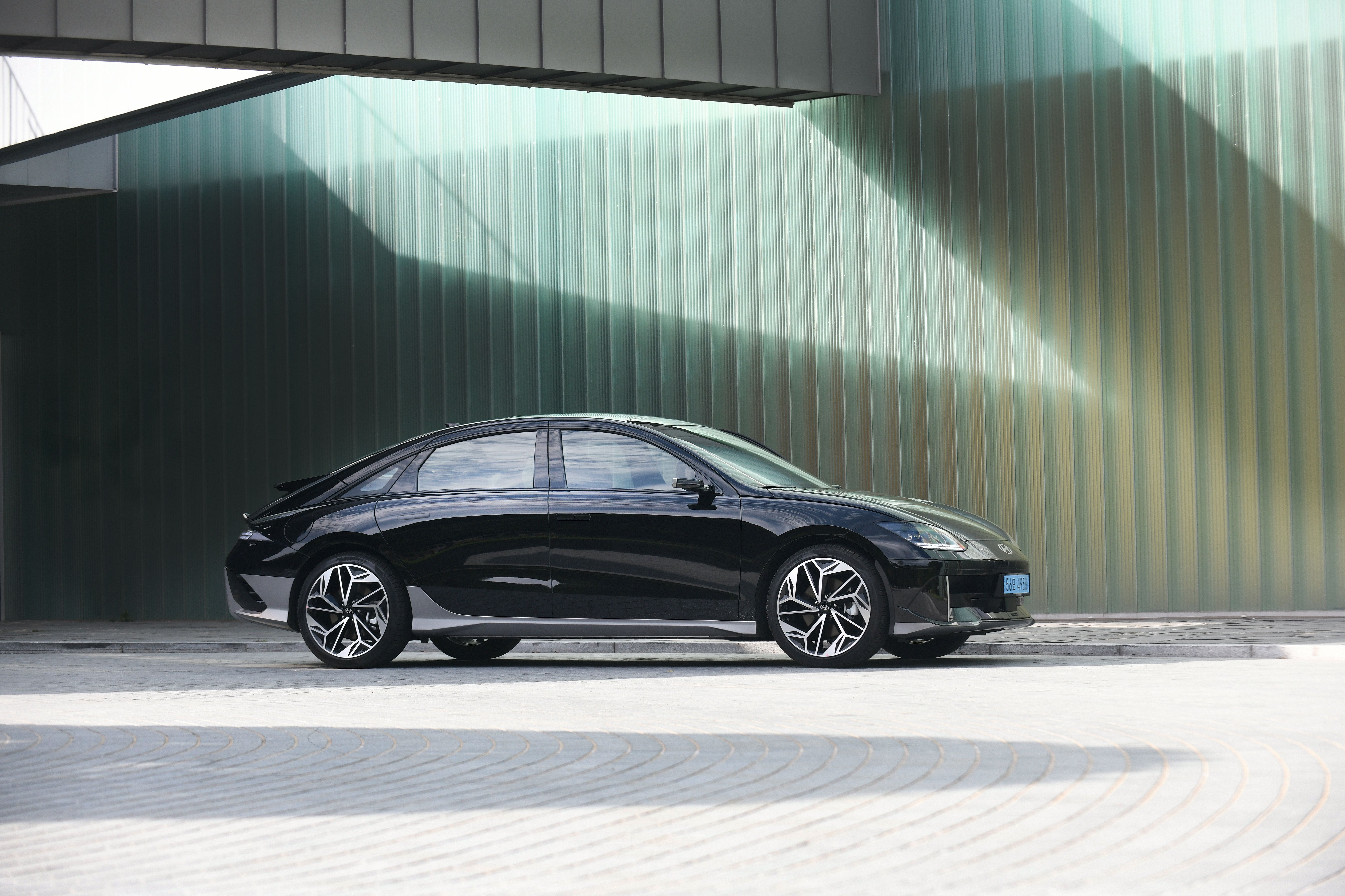 Hyundai Ioniq 6 
