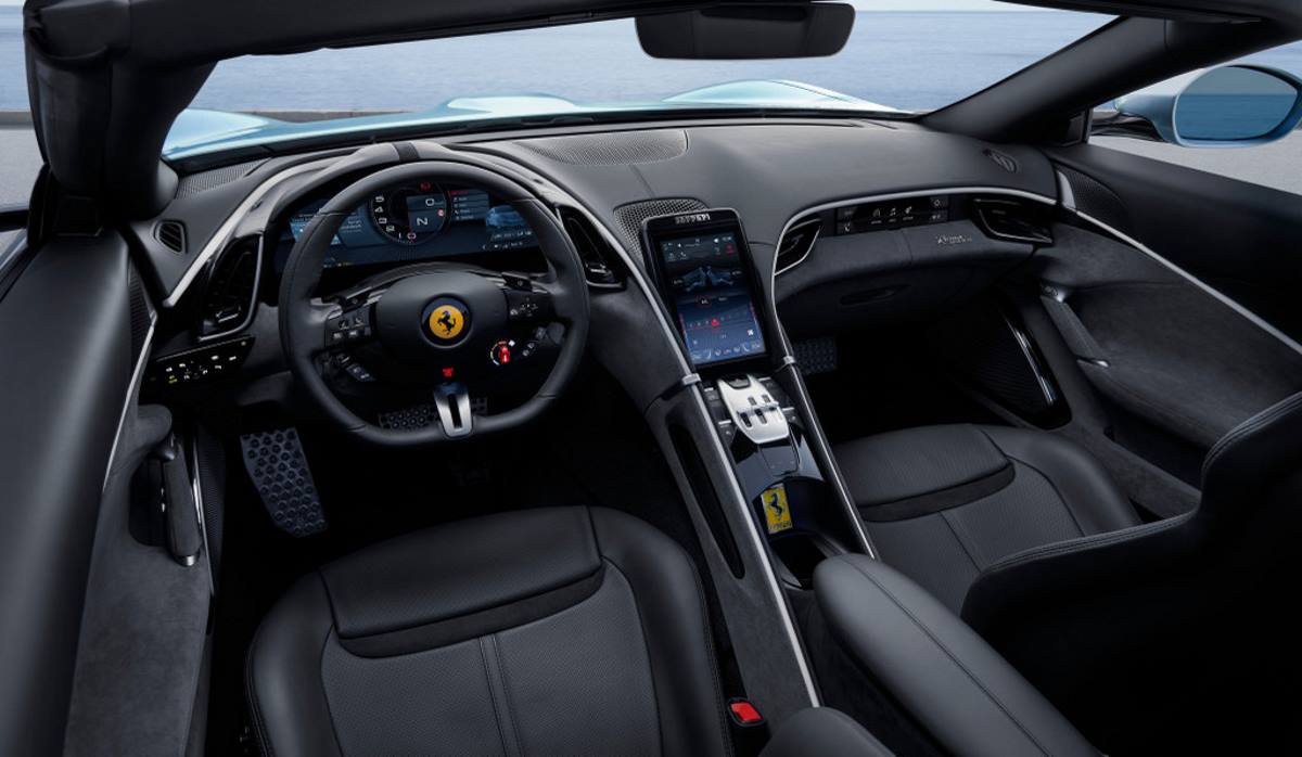 Ferrari Roma Spider 4
