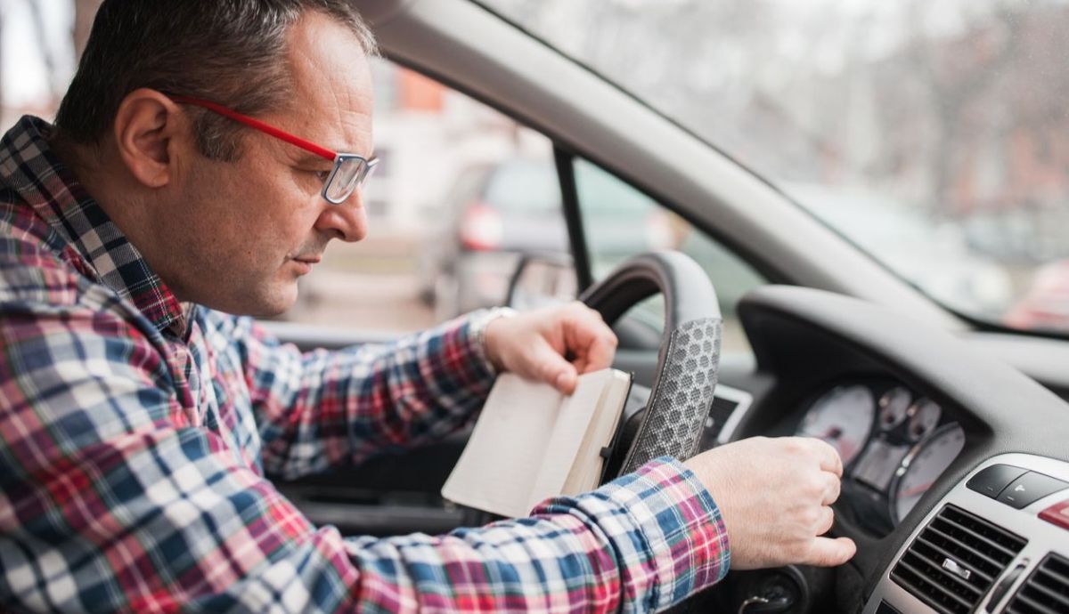 Qué kilometraje debería pagarte tu empresa por usar el coche y cuál es la media en España