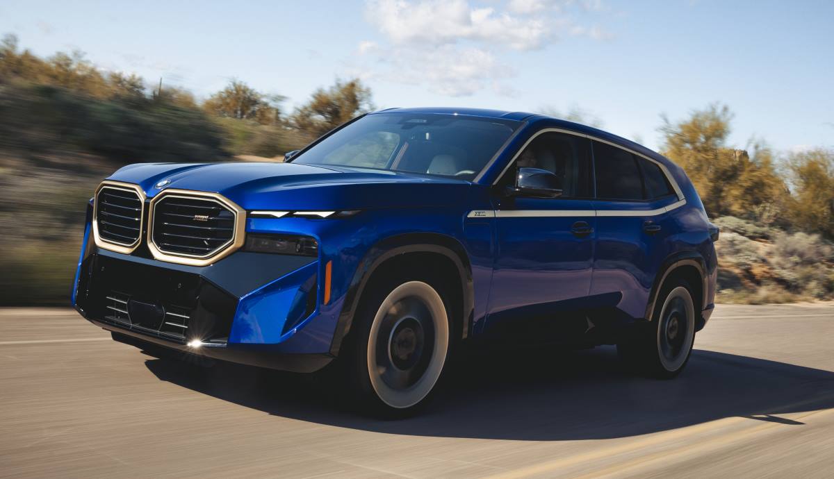 BMW XM 2023, SUV deportivo con motor V8