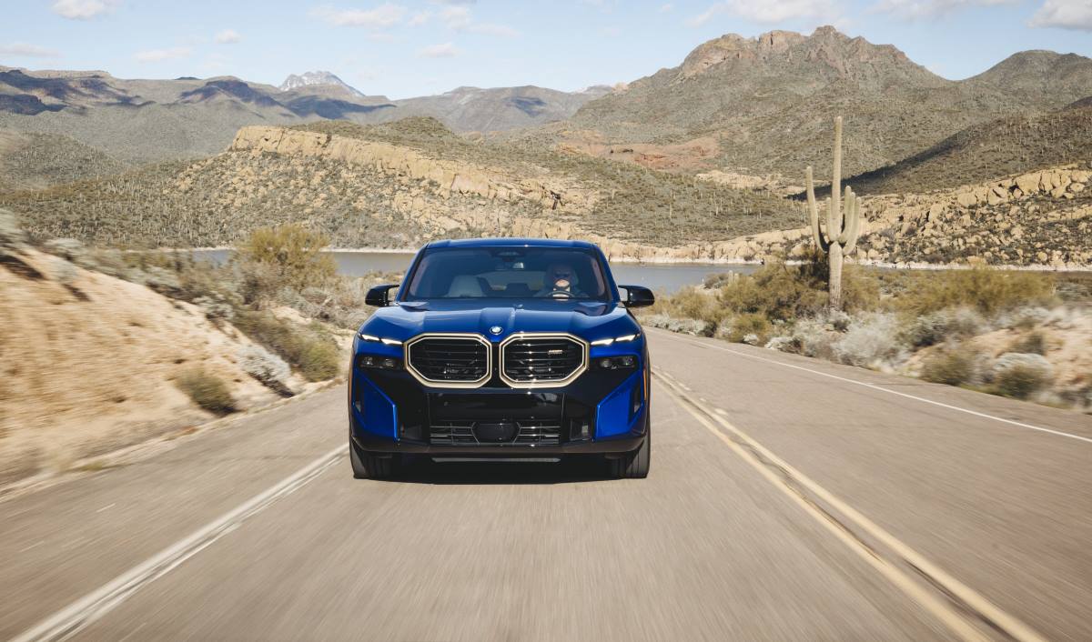 BMW XM 2023 3