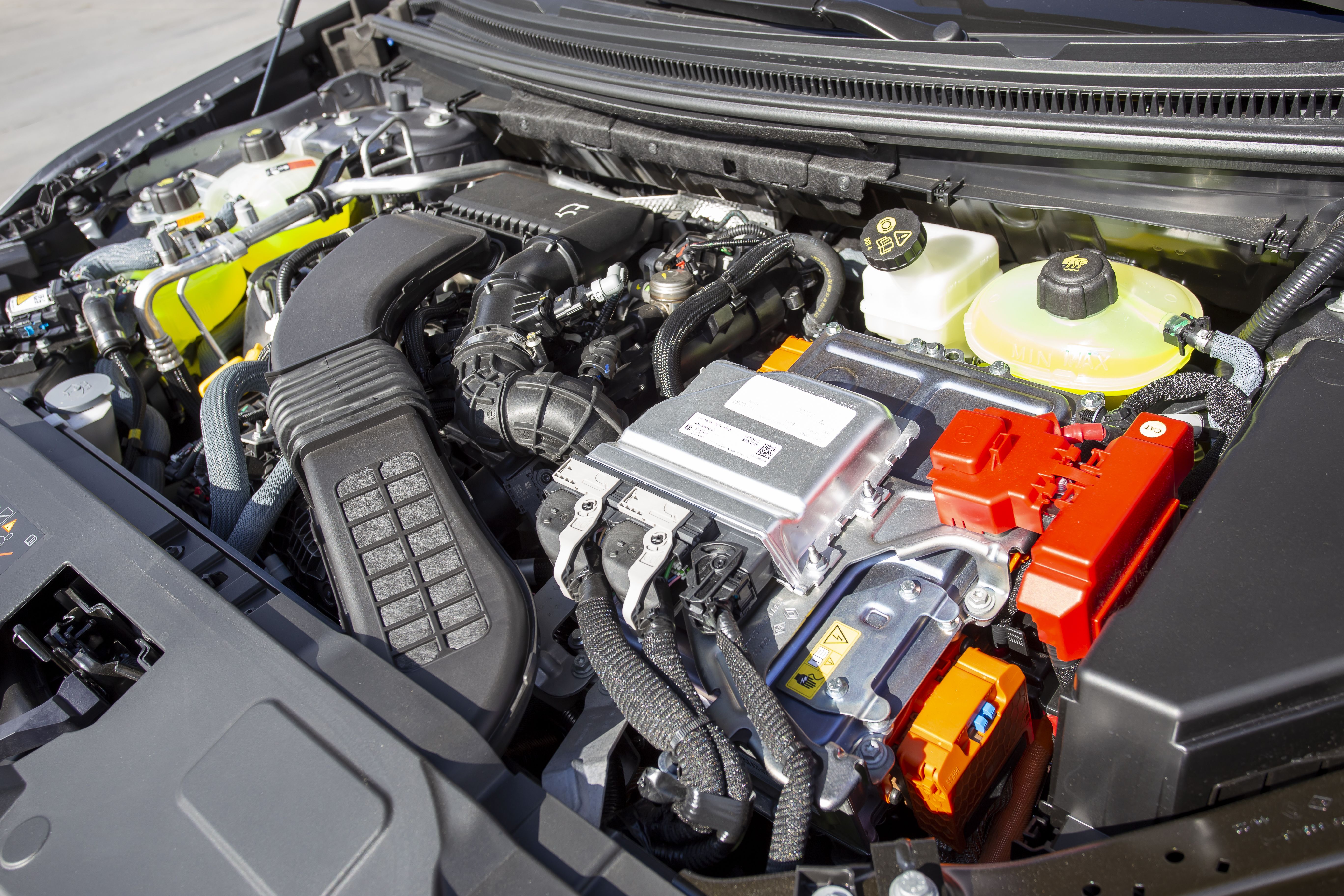 Nissan Qashqai e-Power vs Renault Austral E-Tech