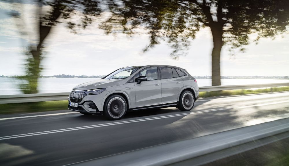 mercedes eqe suv 1 1000x575