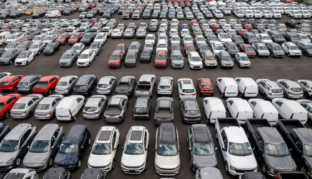 Los coches con etiqueta Eco y 0 emisiones empiezan a ser mayoría en ventas Los coches con etiqueta Eco y 0 emisiones empiezan a ser mayoría en ventas