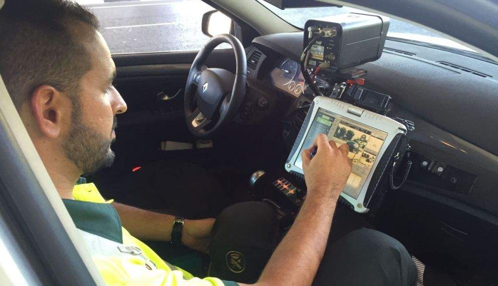 Cuándo podemos recurrir una multa de la DGT tomada con un radar escondido