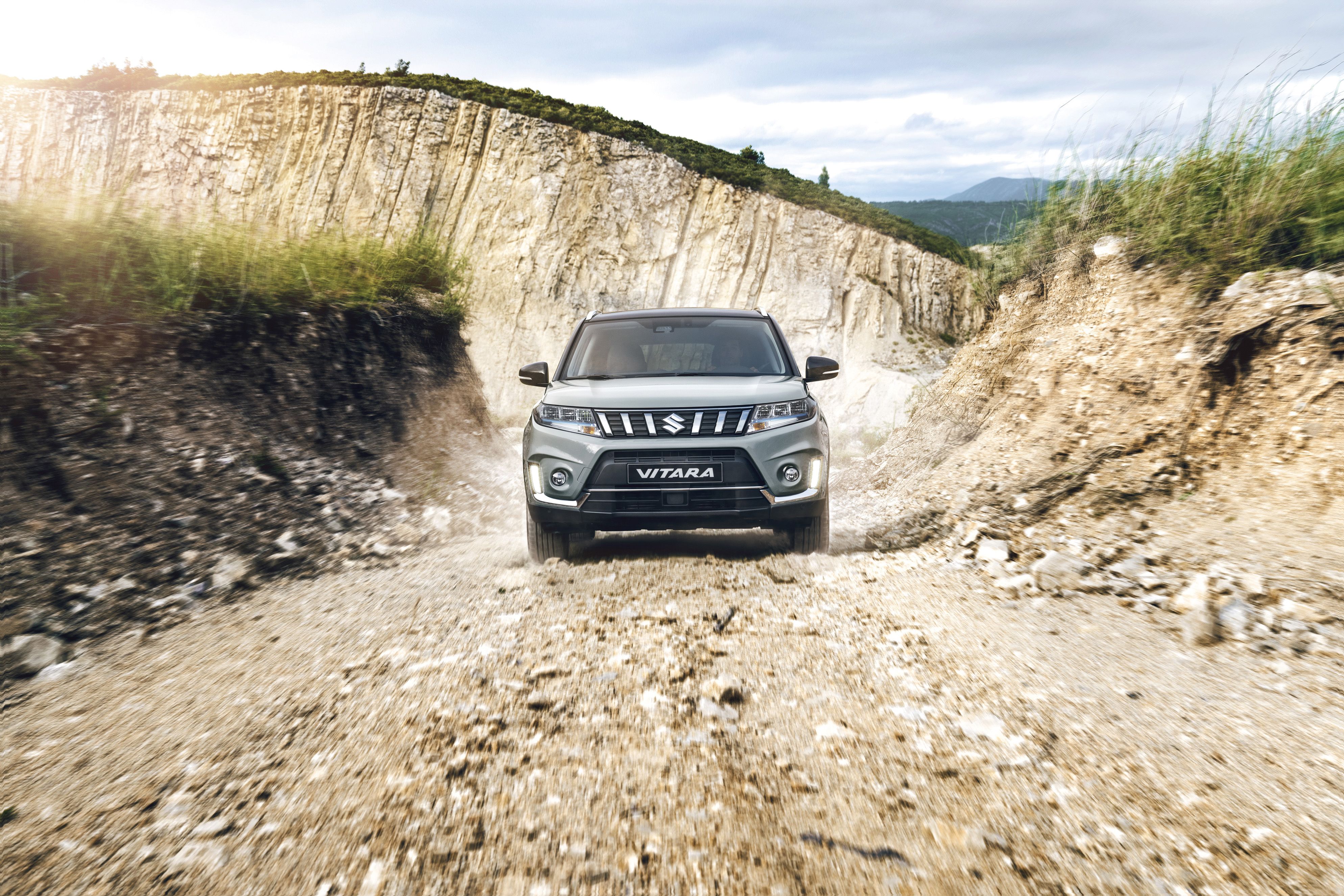 Suzuki, la marca de referencia en coches y SUV 4x4