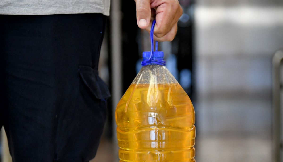 Ahorra ya 30 céntimos en gasolina o diésel por reciclar cada litro del aceite de cocina que tiras