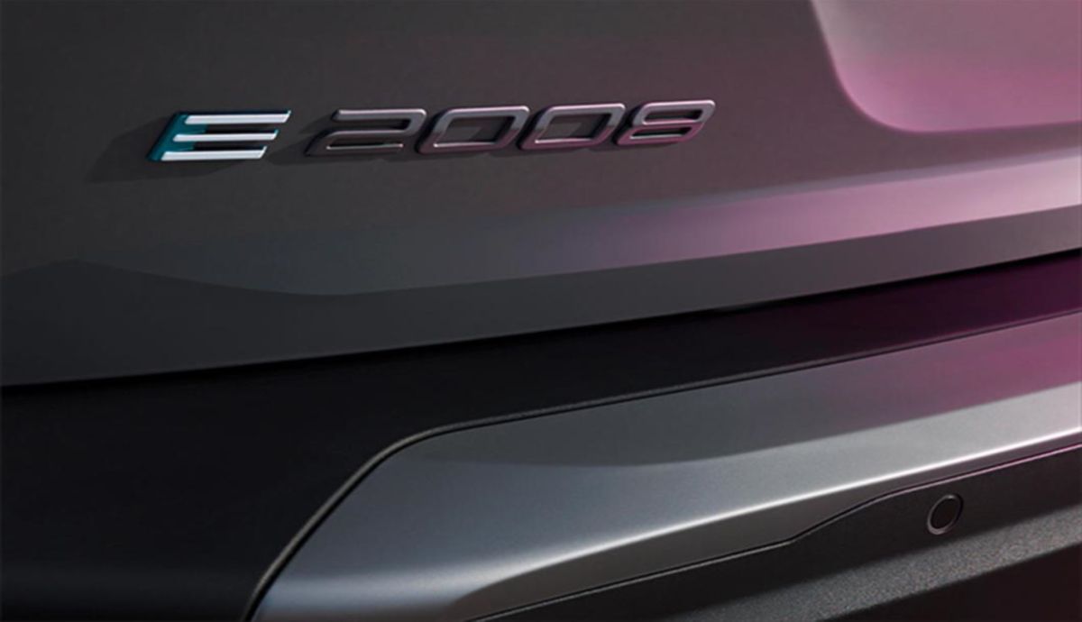 Peugeot 2008 2023, así es el nuevo SUV que quiere derrotar ya al líder Seat Arona