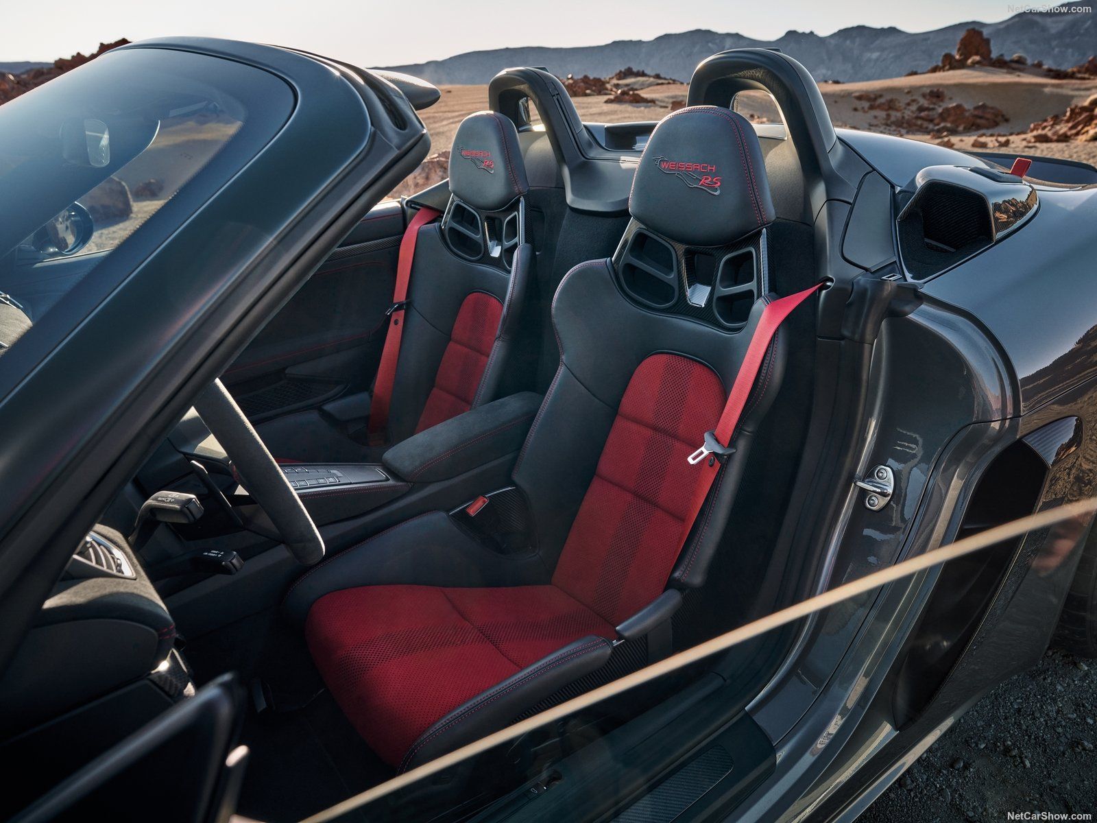 Porsche Spyder 718 RS