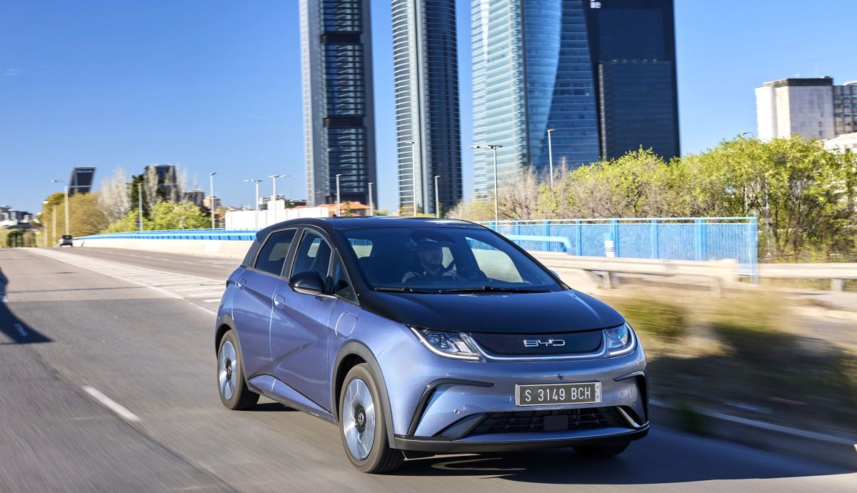 Este nuevo coche eléctrico chino llega este verano y pondrá contra las cuerdas al hoy líder MG 4