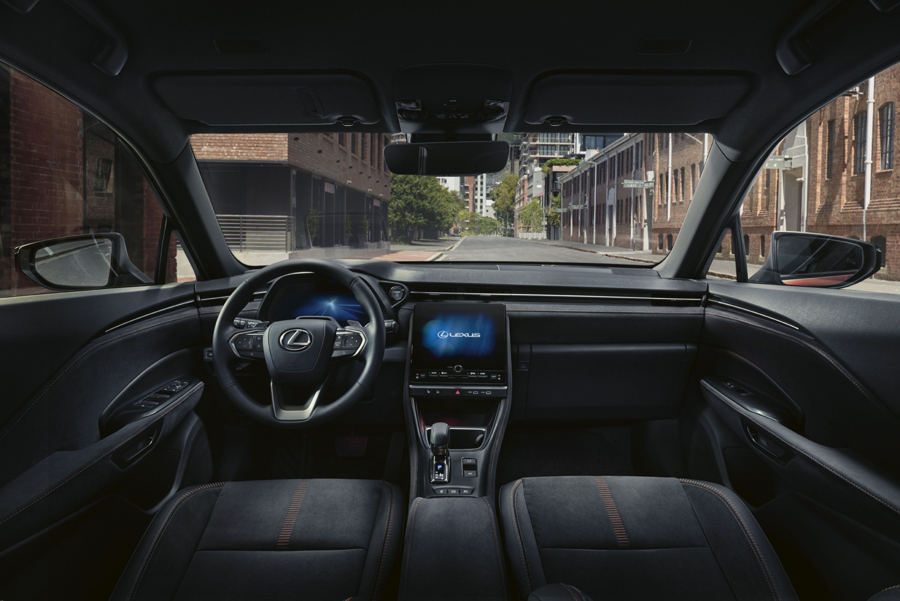 Lexus LBX 2024