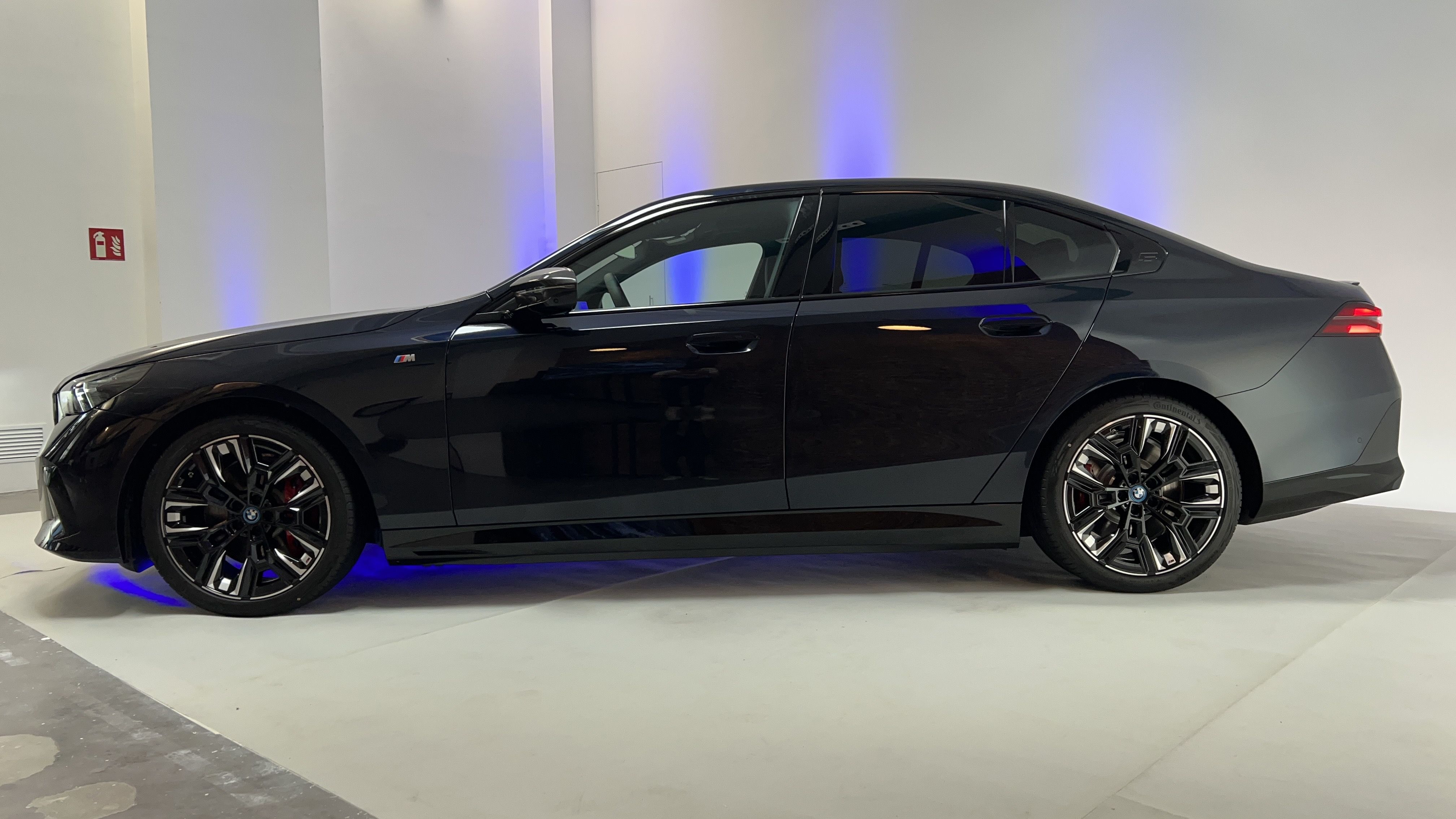 BMW i5 (7)