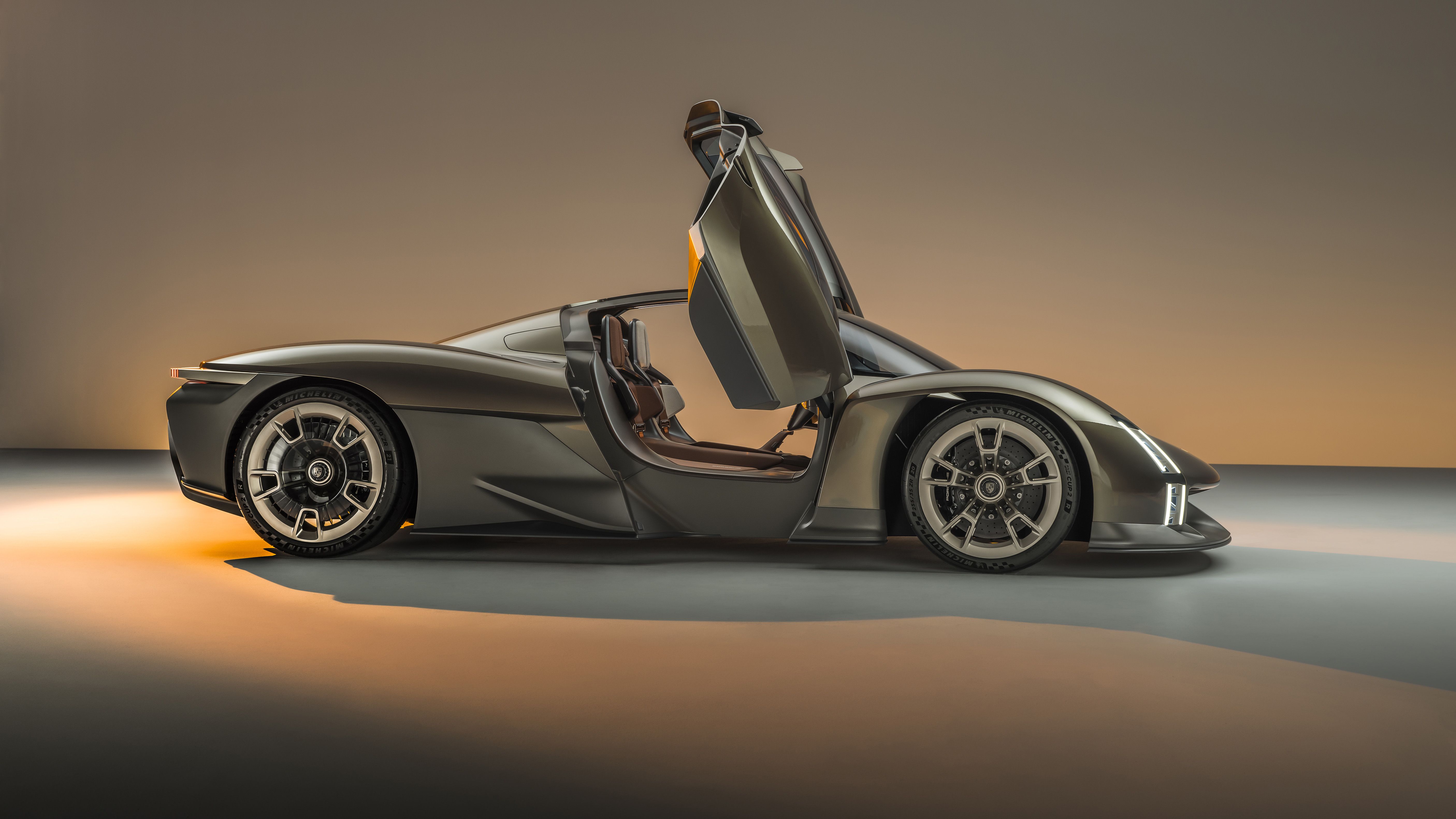 Porsche Mission X (32)