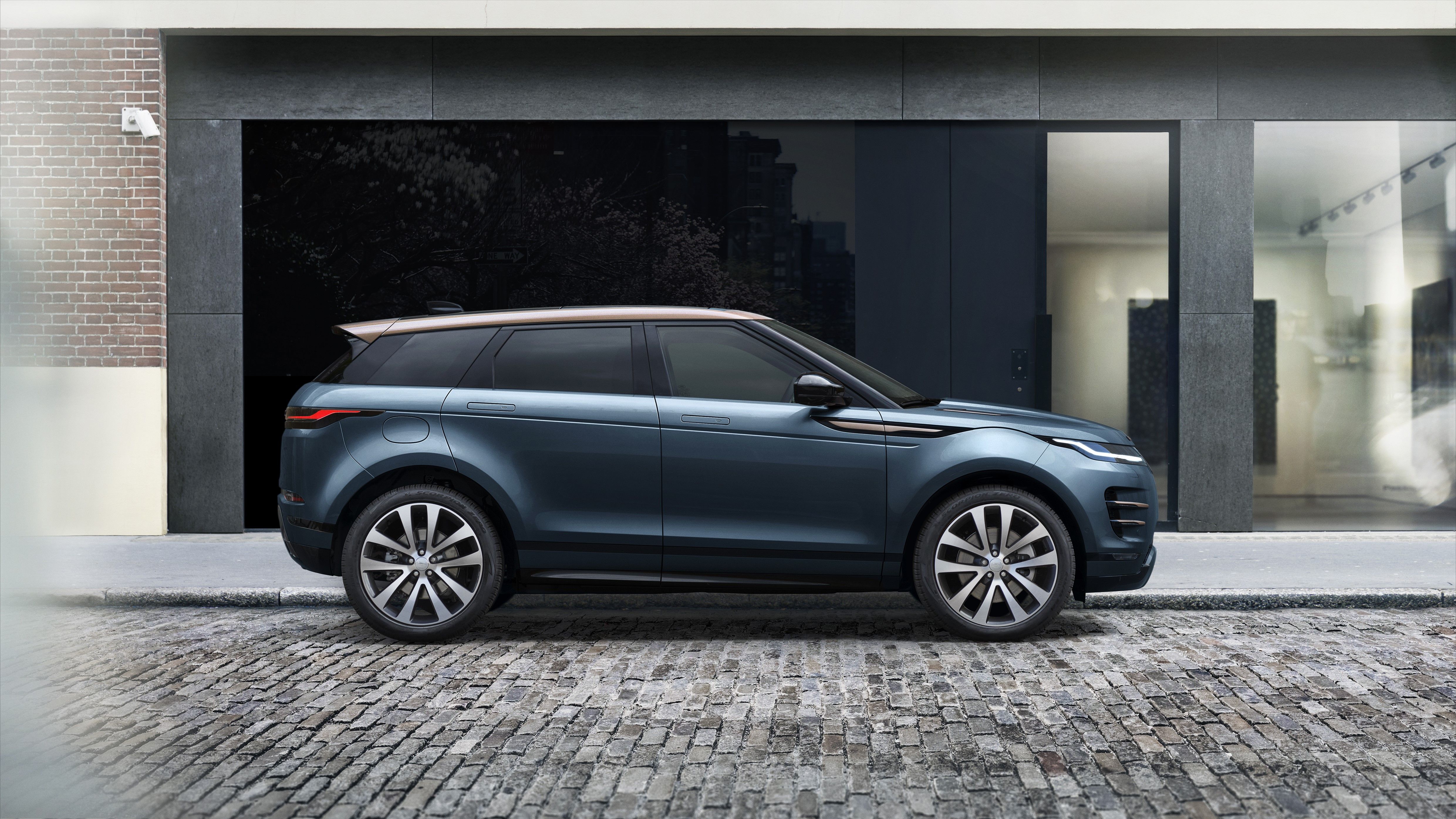 Range Rover Evoque 2024