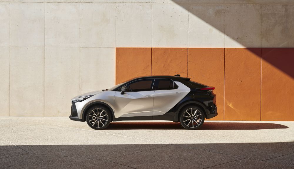 Toyota C-HR 2023 oficial Toyota C-HR 2023 oficial