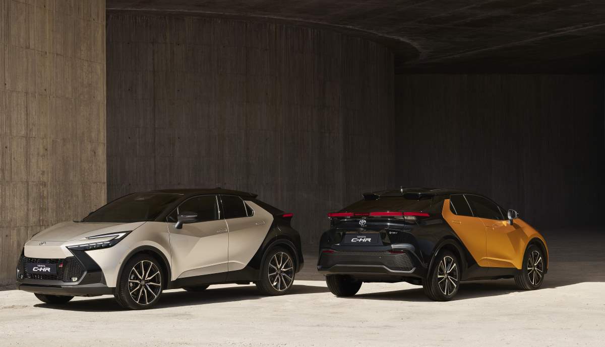 Toyota C HR 2023, evolución estética y revolución técnica para el superventas, ahora 4x4 y PHEV