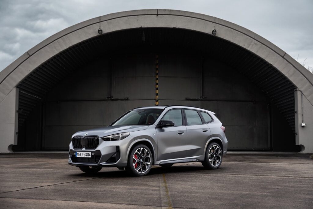 BMW X1 M35i xDrive 2024 (1)