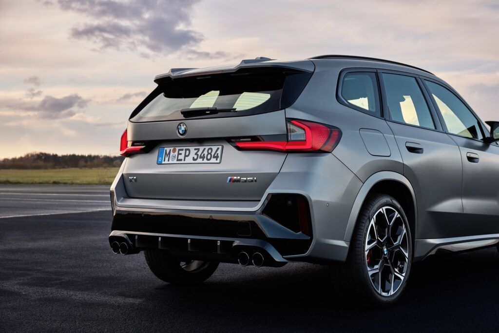BMW X1 M35i xDrive 2024 (5)