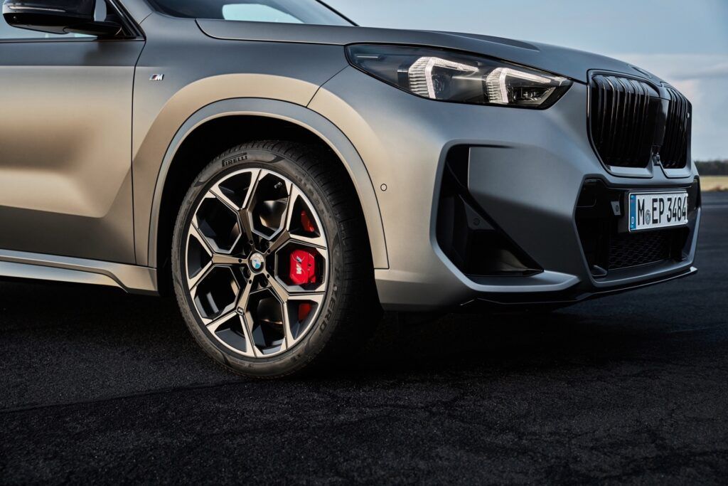 BMW X1 M35i xDrive 2024 (6)