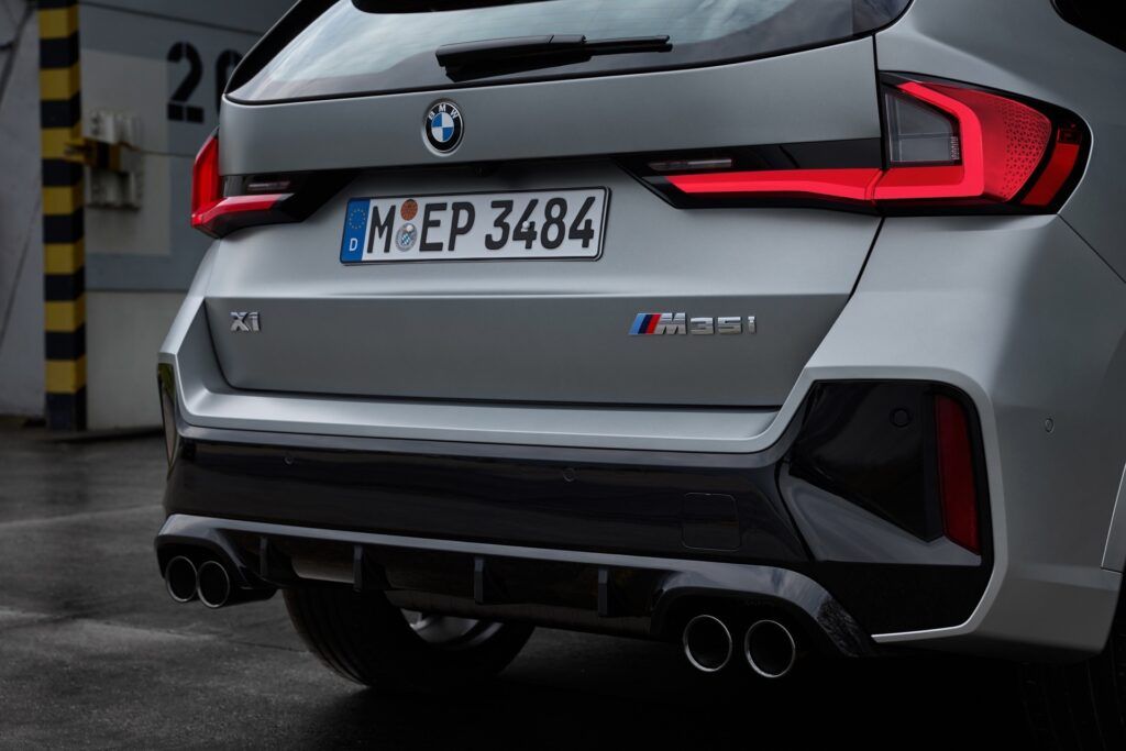 BMW X1 M35i xDrive 2024 (13)