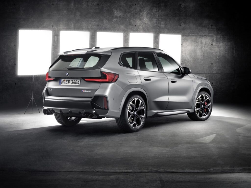 BMW X1 M35i xDrive 2024 (15)