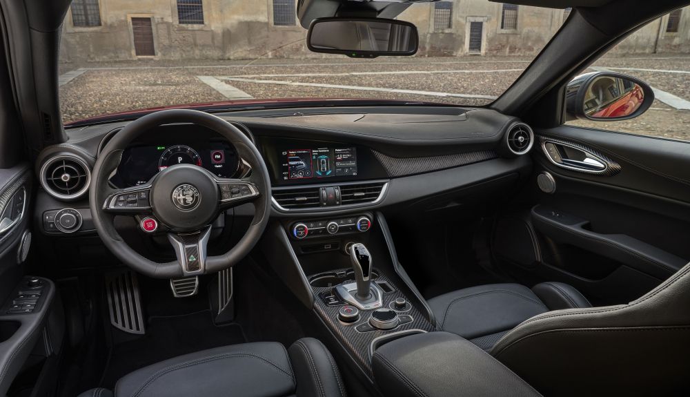 Alfa Romeo Stelvio Quadrifoglio 2024 Alfa Romeo Stelvio Quadrifoglio 2024