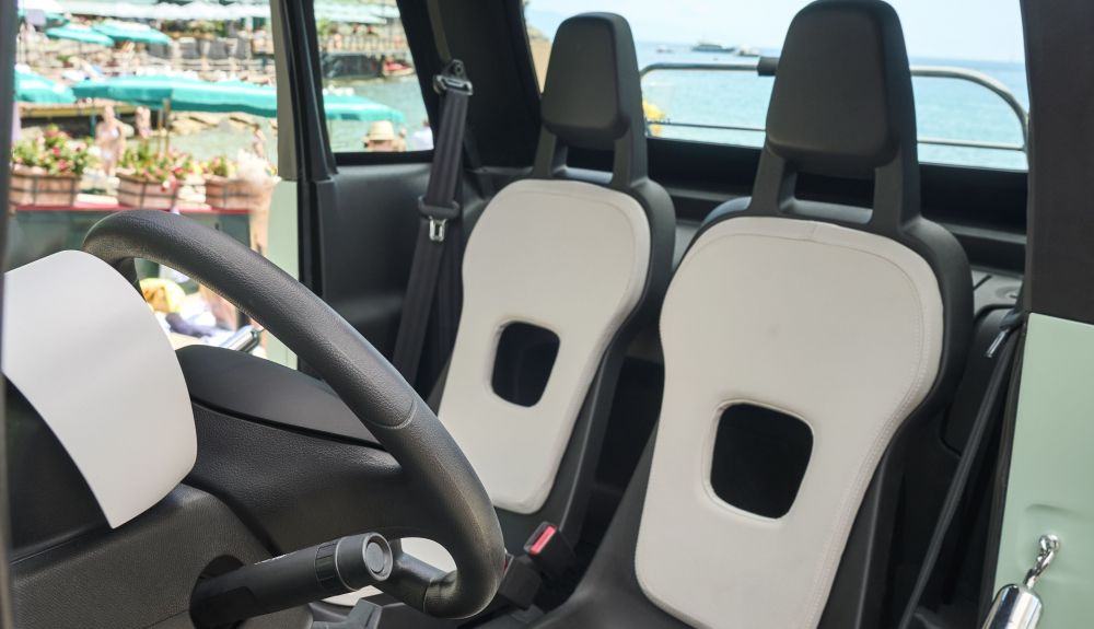 El interior del Fiat Topolino es más amplio de lo que cabría esperar El interior del Fiat Topolino es más amplio de lo que cabría esperar