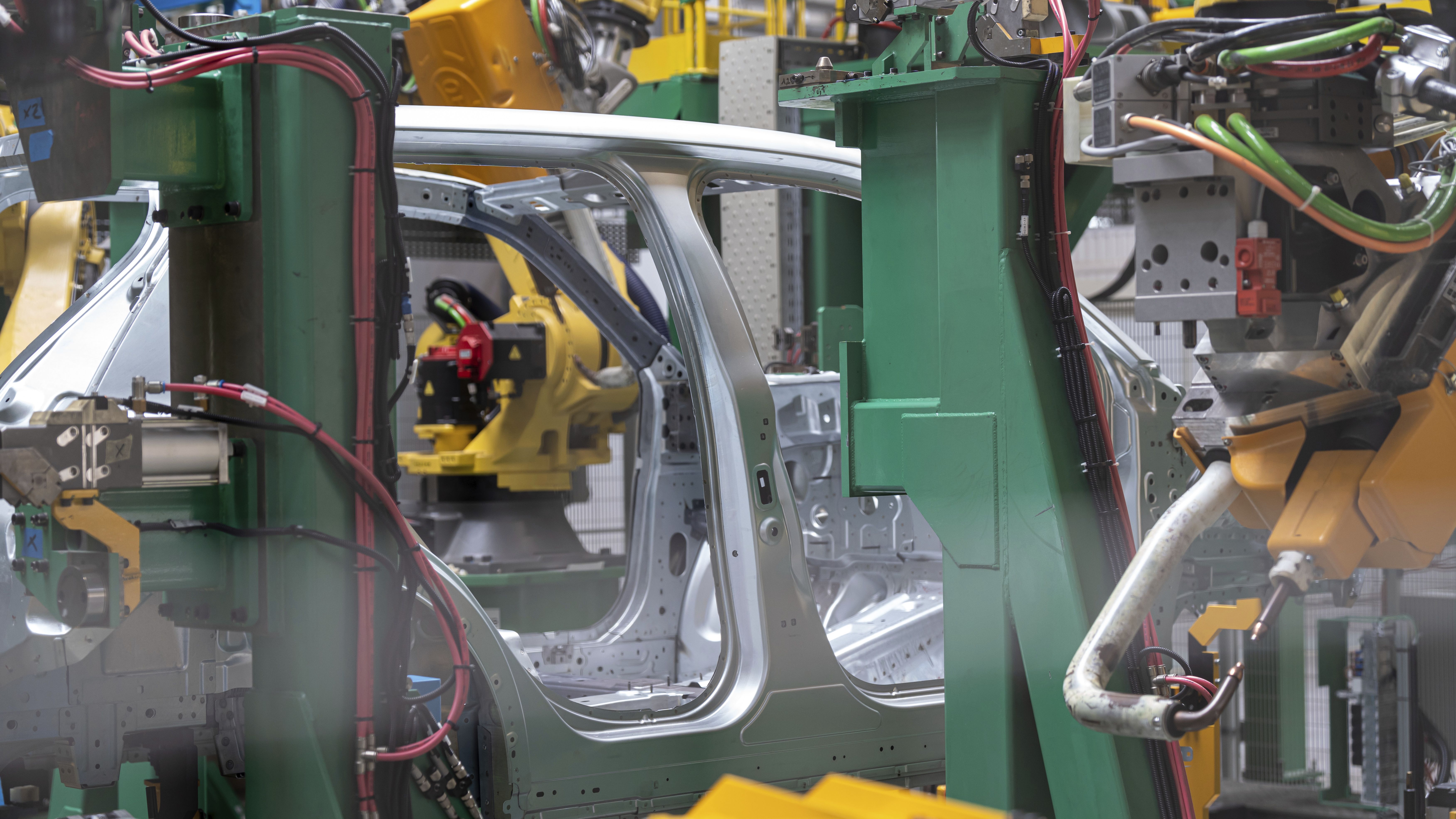 Así son los primeros prototipos que anticipan el futuro Renault 5 eléctrico
