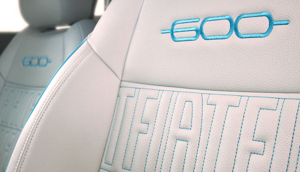 Interior Fiat 600e La Prima