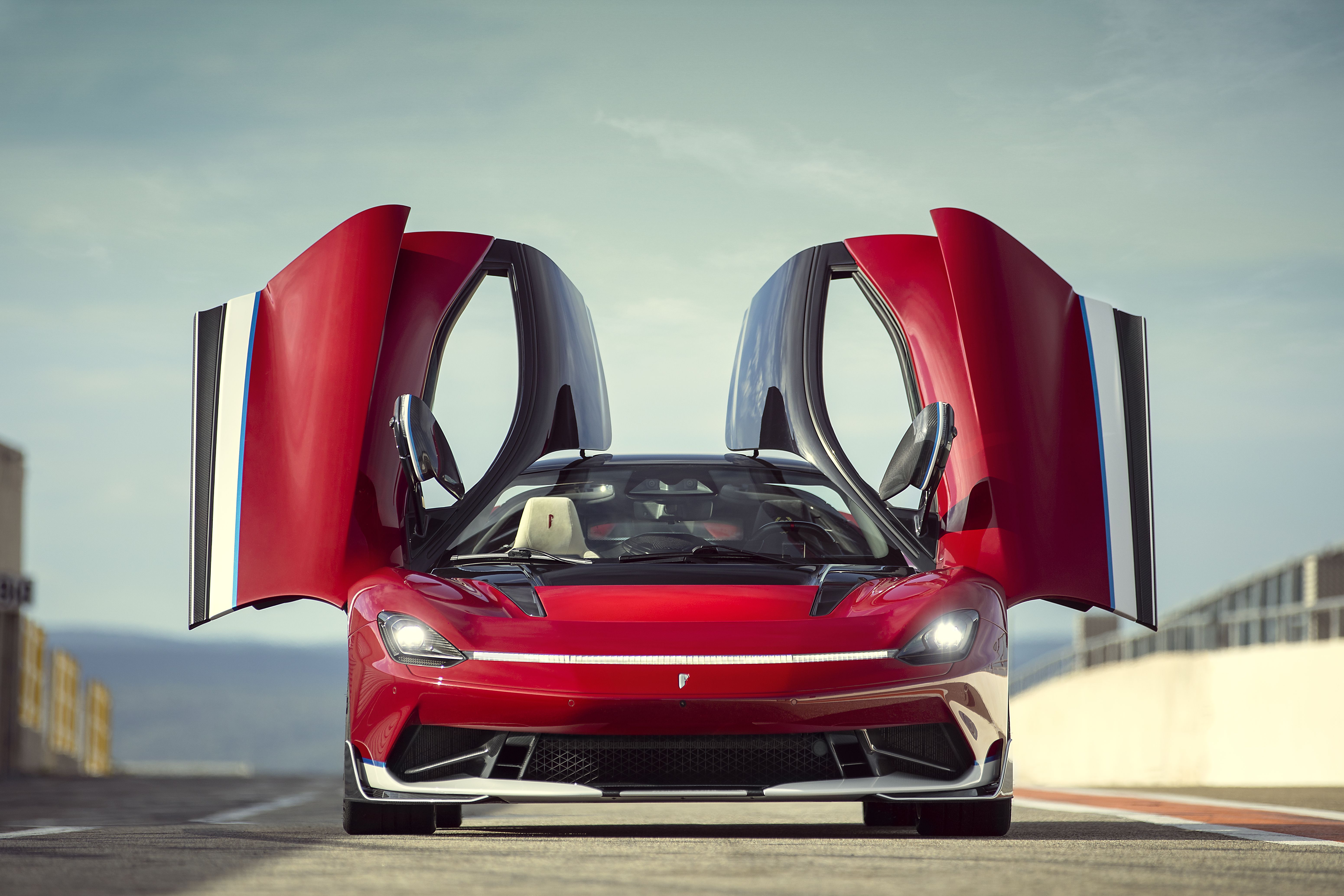 Pininfarina Battista Edizione Nino Farina (5)