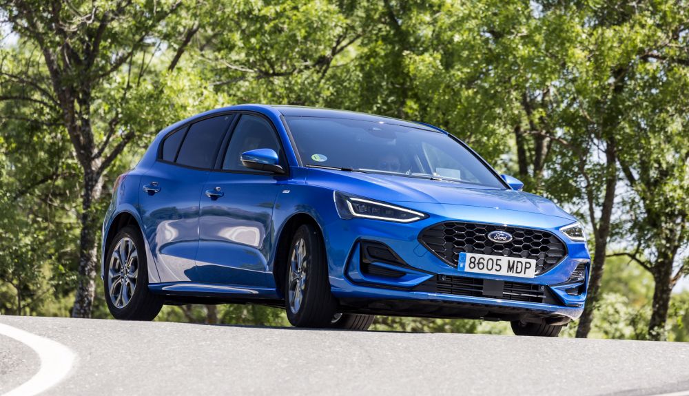 46 FOCUS 1.5 ECOBOOST HYBRID 46 FOCUS 1.5 ECOBOOST HYBRID