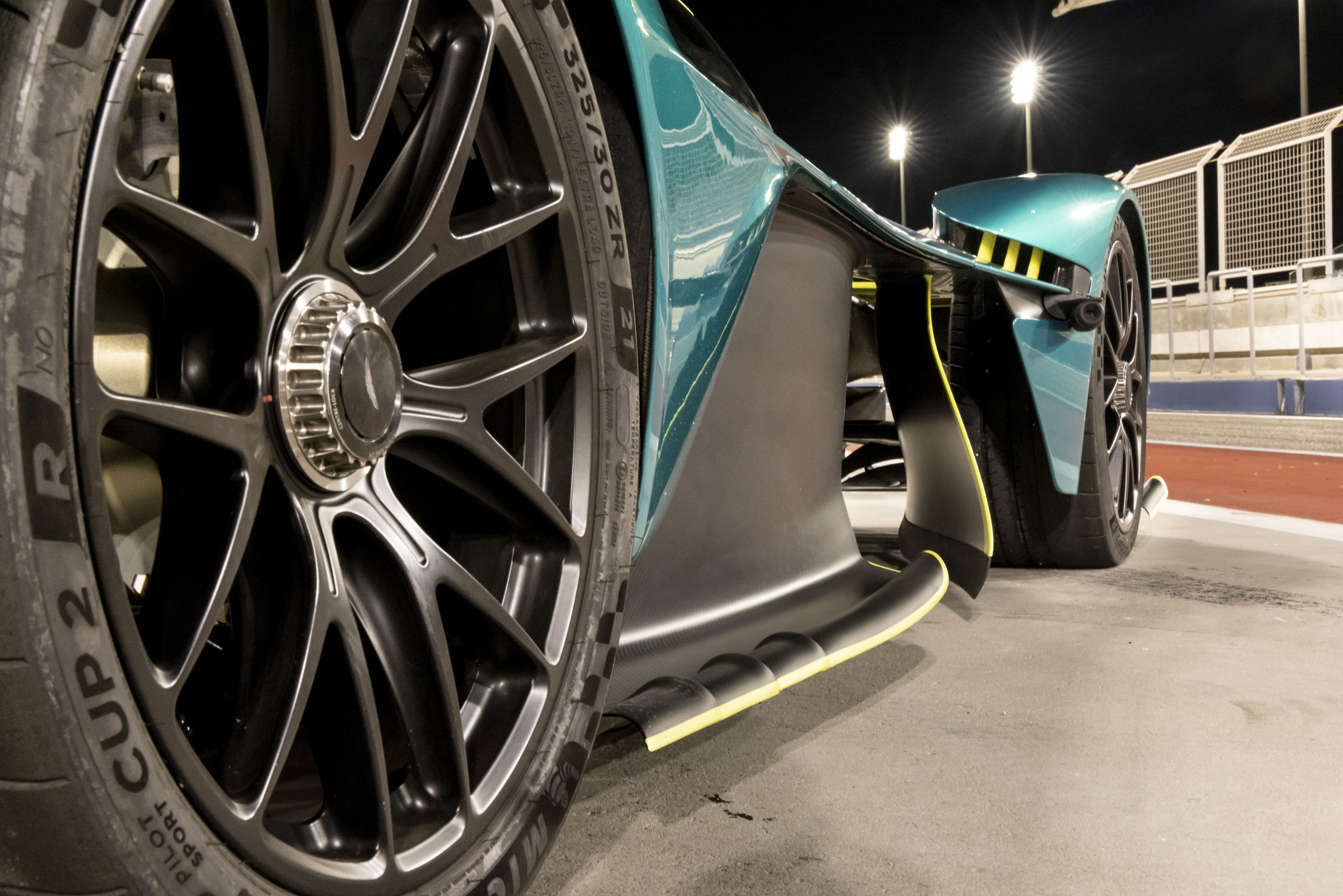 Aston Martin Valkyrie