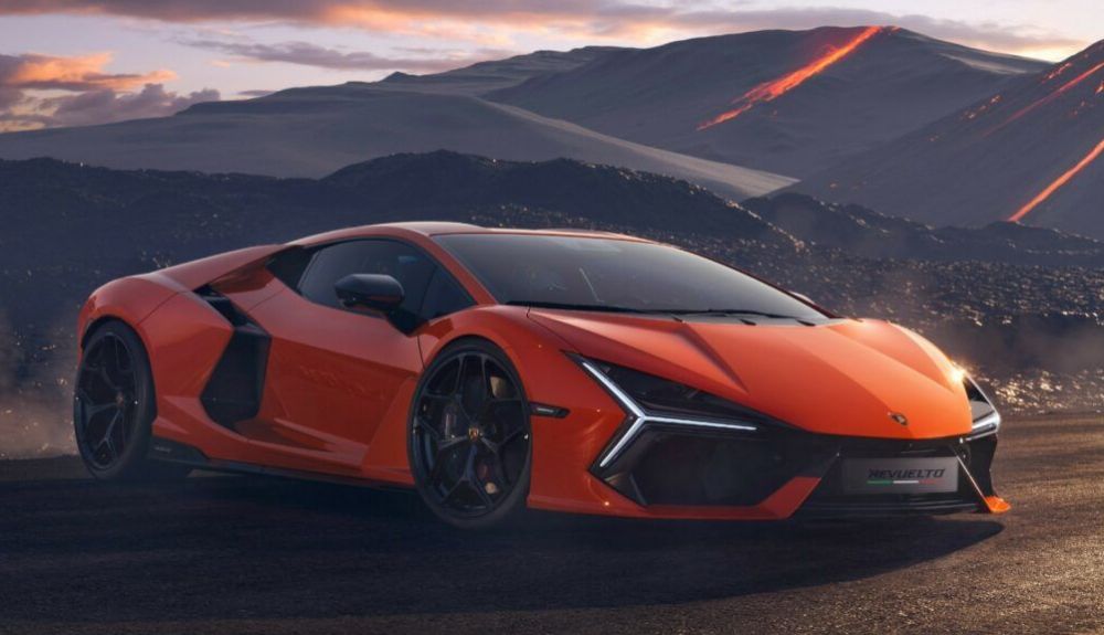 Lamborghini Revuelto