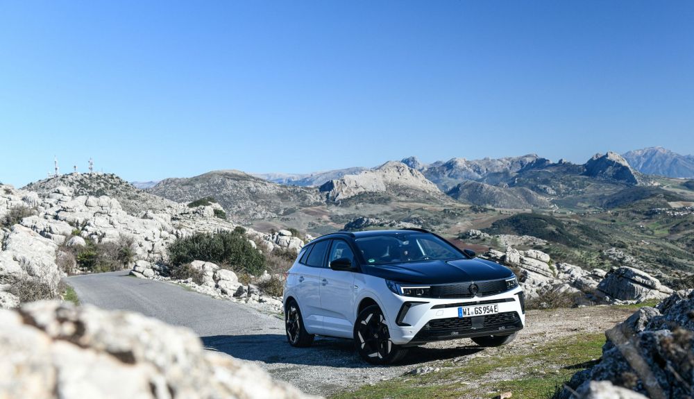 Opel Grandland GSe PHEV 4x4 Opel Grandland GSe PHEV 4x4