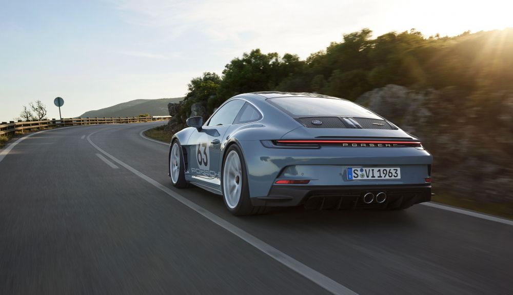 Porsche 911 S/T