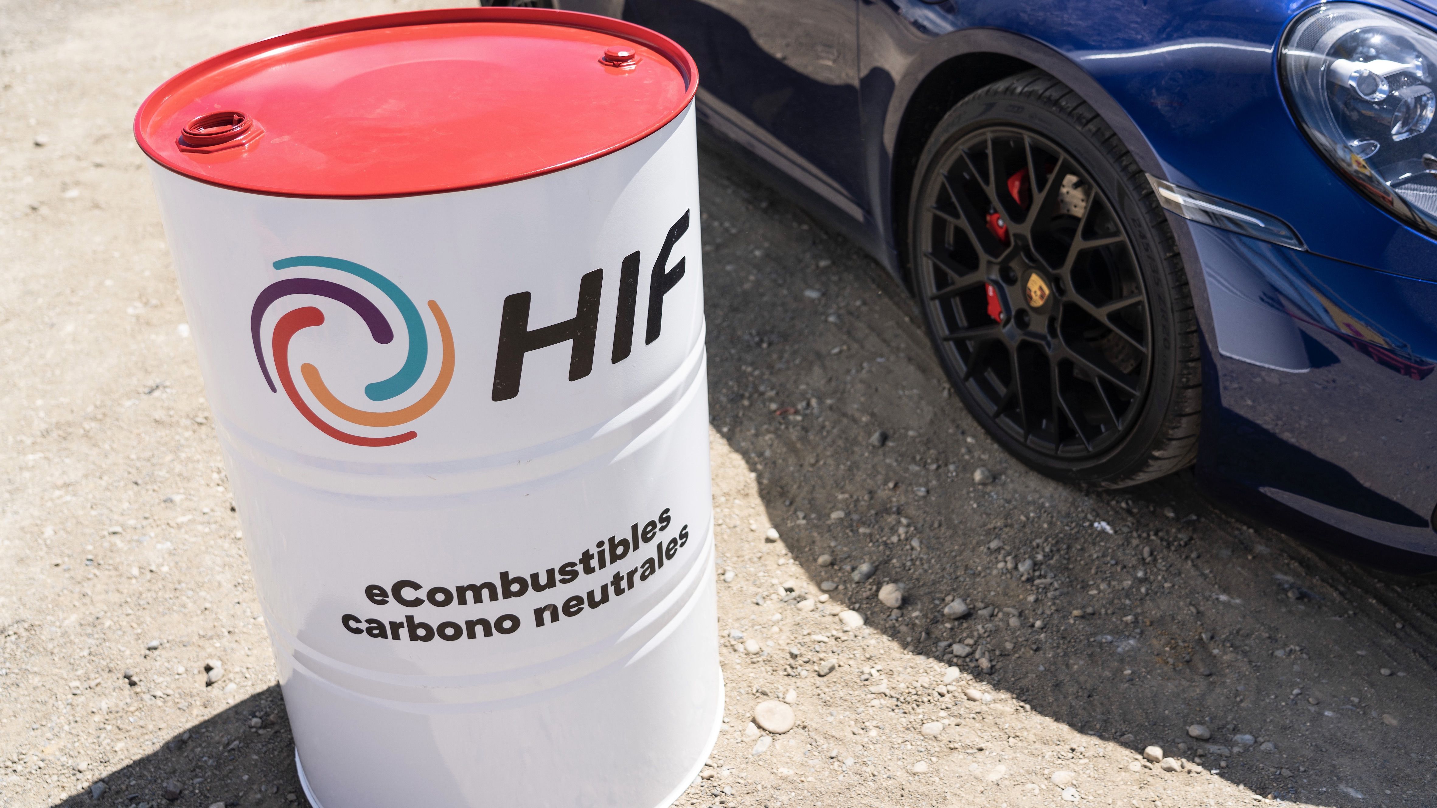 Si tienes un coche diésel o gasolina, prepárate porque pronto solo lo vas a poder usar así