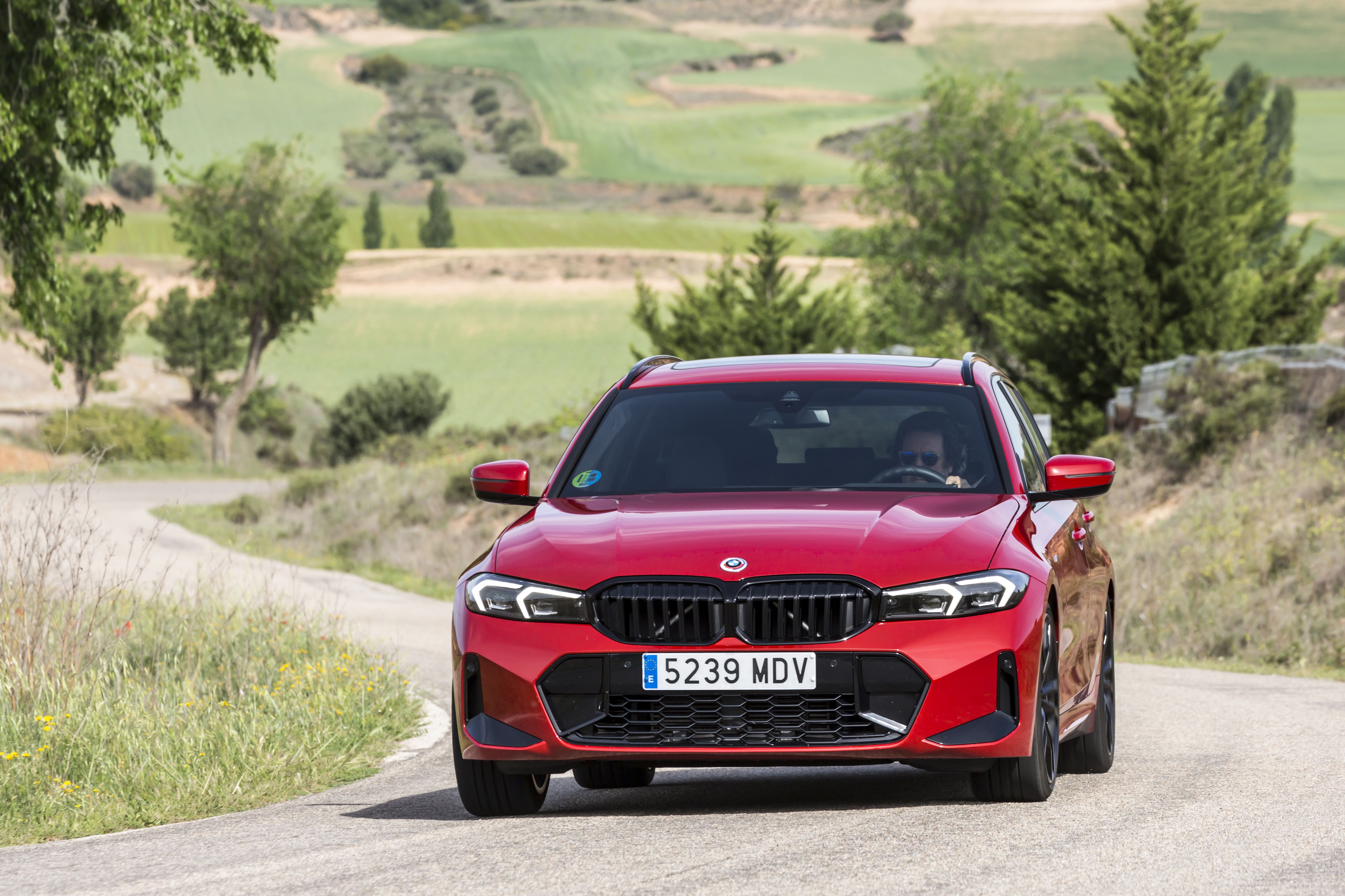 Comparativa BMW 320d Touring vs Skoda Octavia Combi RS TSi 24