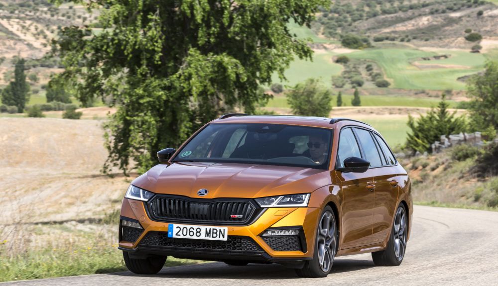 Comparativa BMW 320d Touring vs Skoda Octavia Combi RS TSi 27