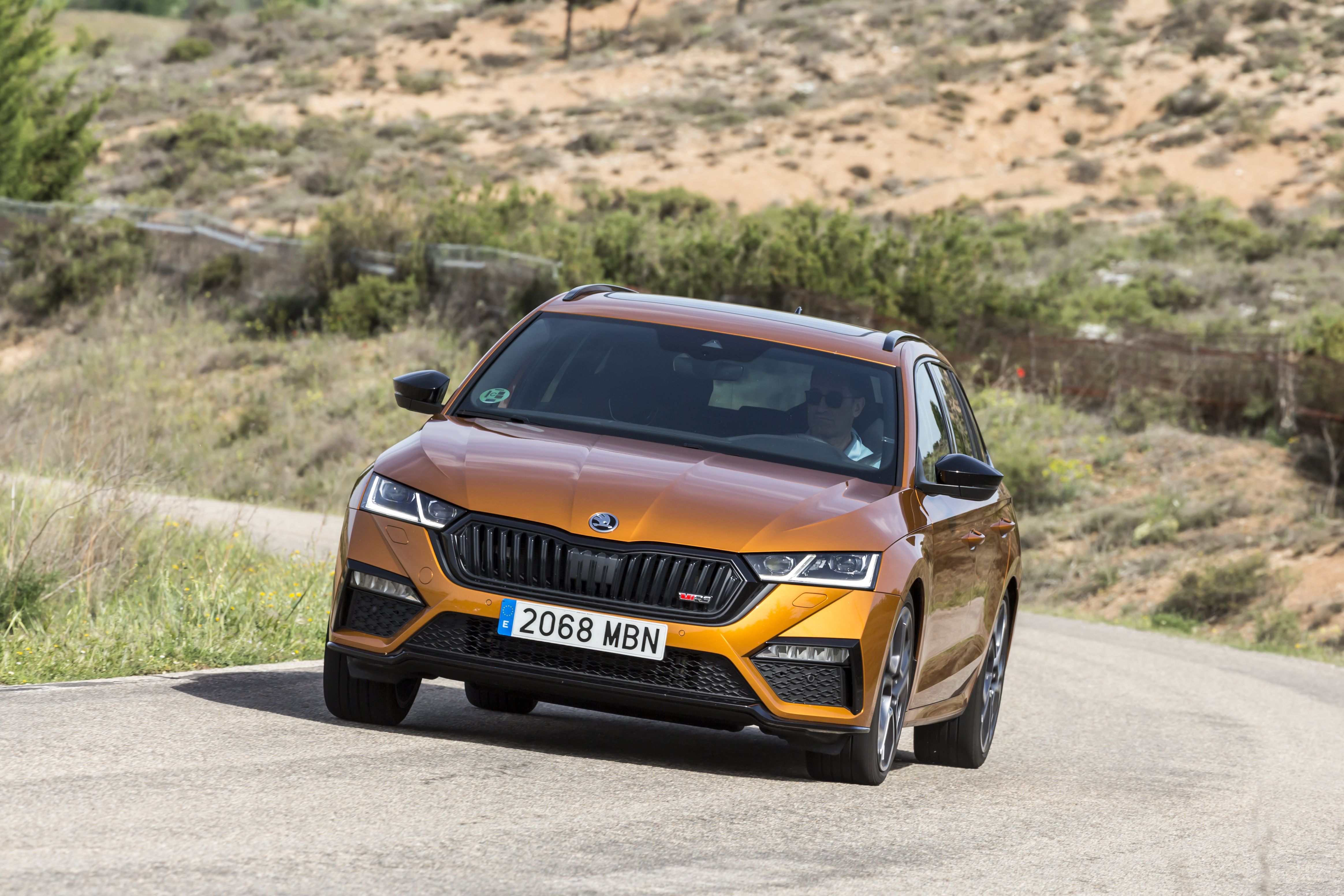 Comparativa BMW 320d Touring vs Skoda Octavia Combi RS TSi 33