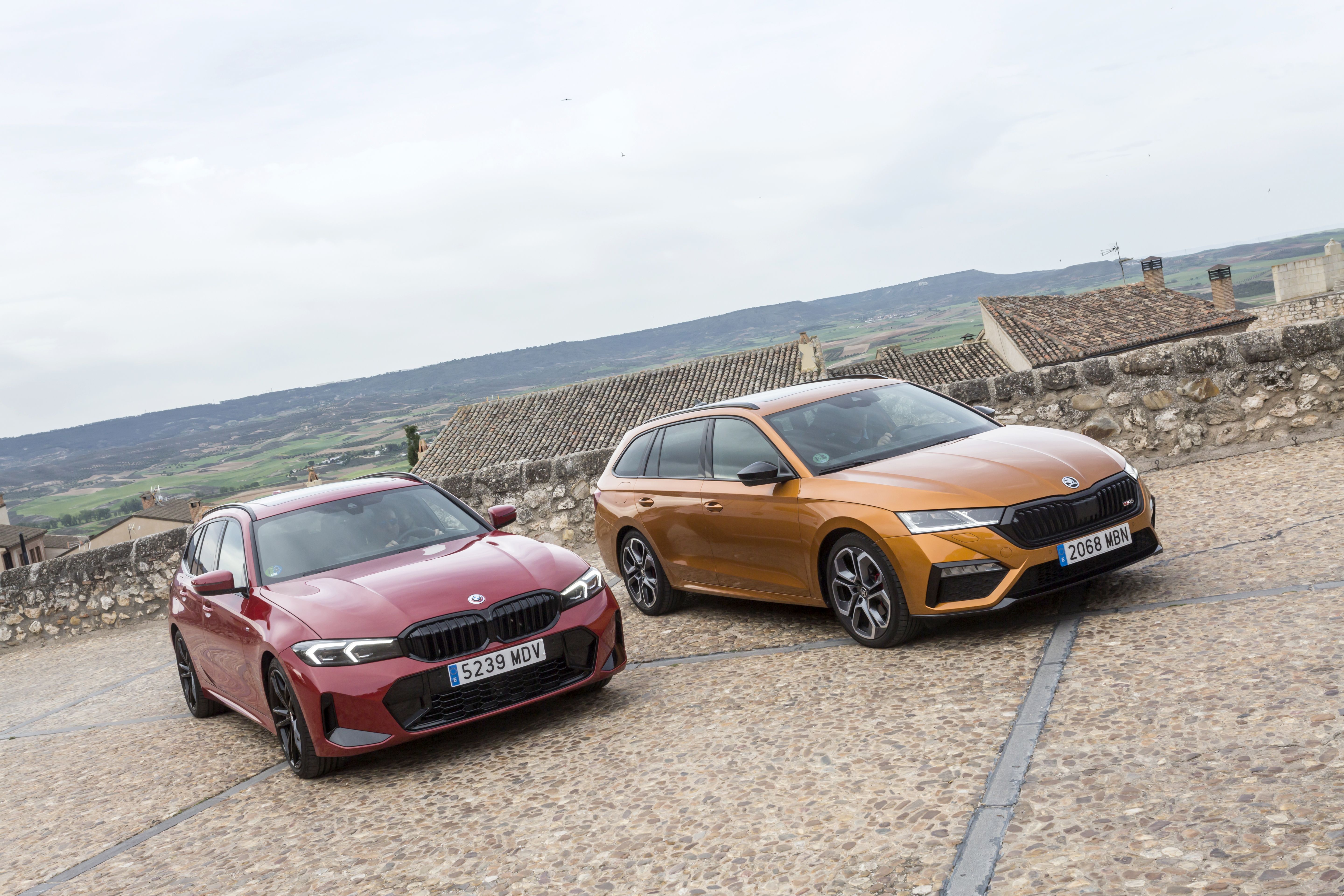 Comparativa BMW 320d Touring vs Skoda Octavia Combi RS TSi 93