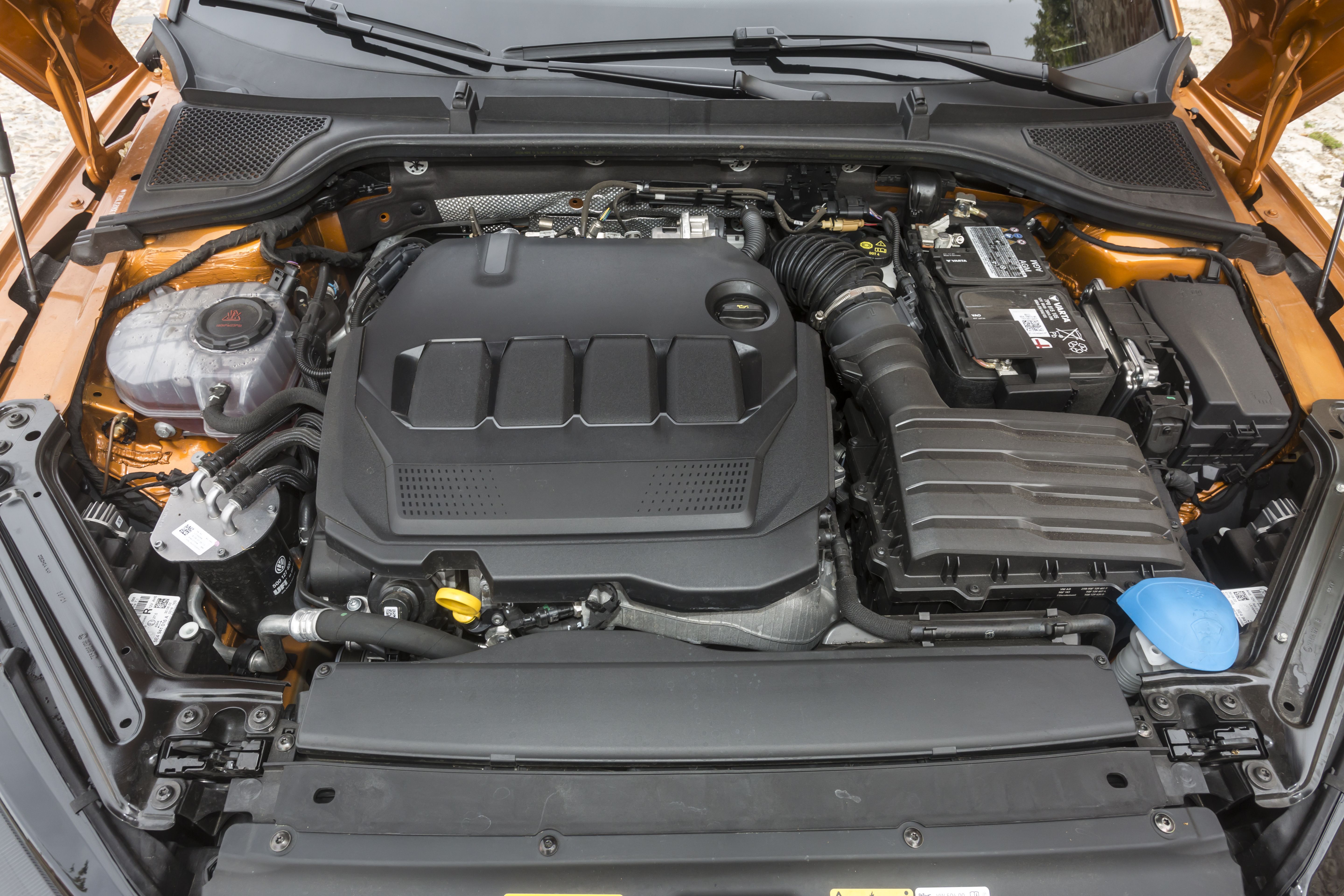 Comparativa BMW 320d Touring vs Skoda Octavia Combi RS TSi 146