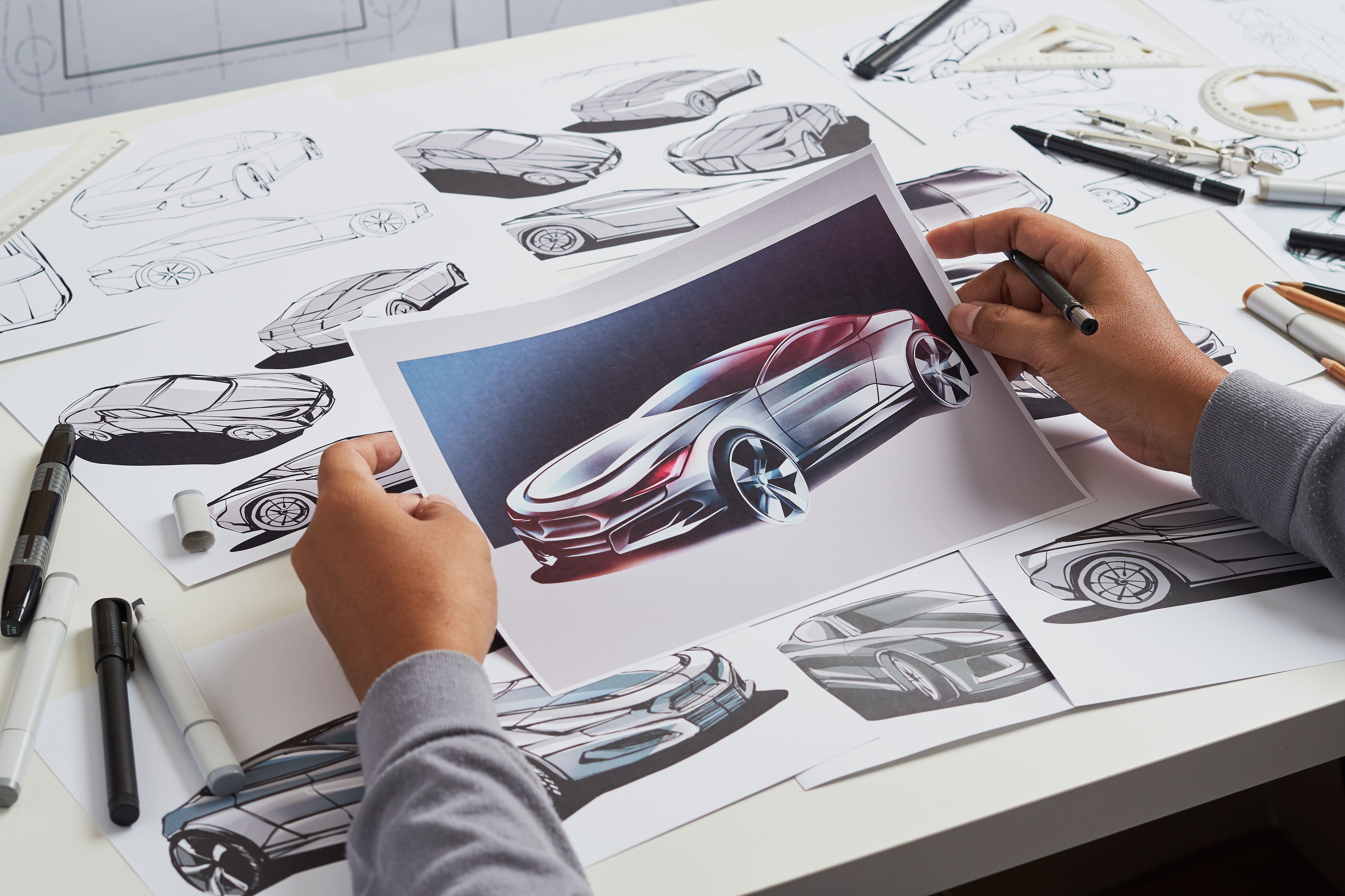 La adicción de los fabricantes al restyling de los coches