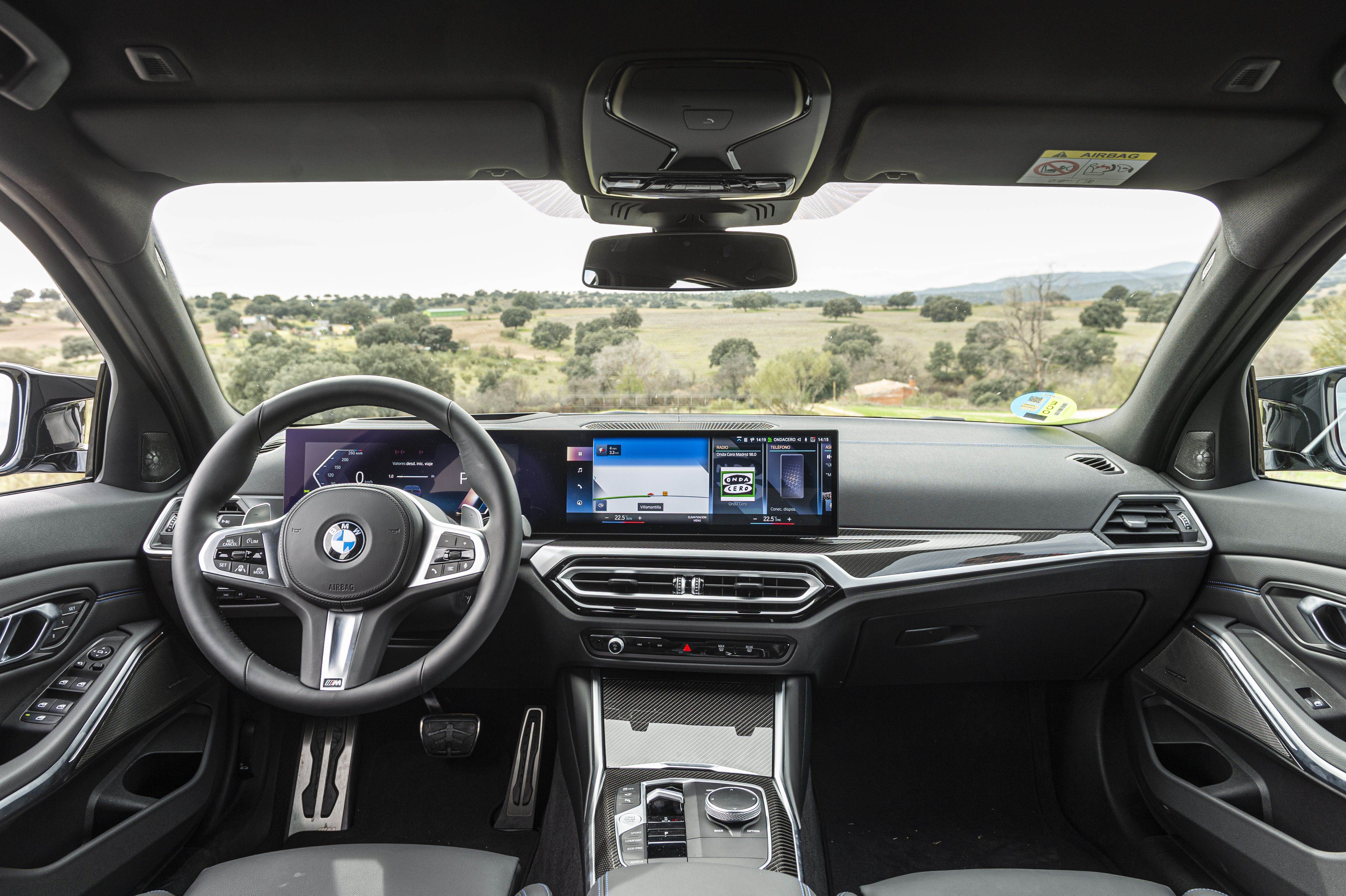 Accesorios para ir cómodo al volante y tener el coche ordenado