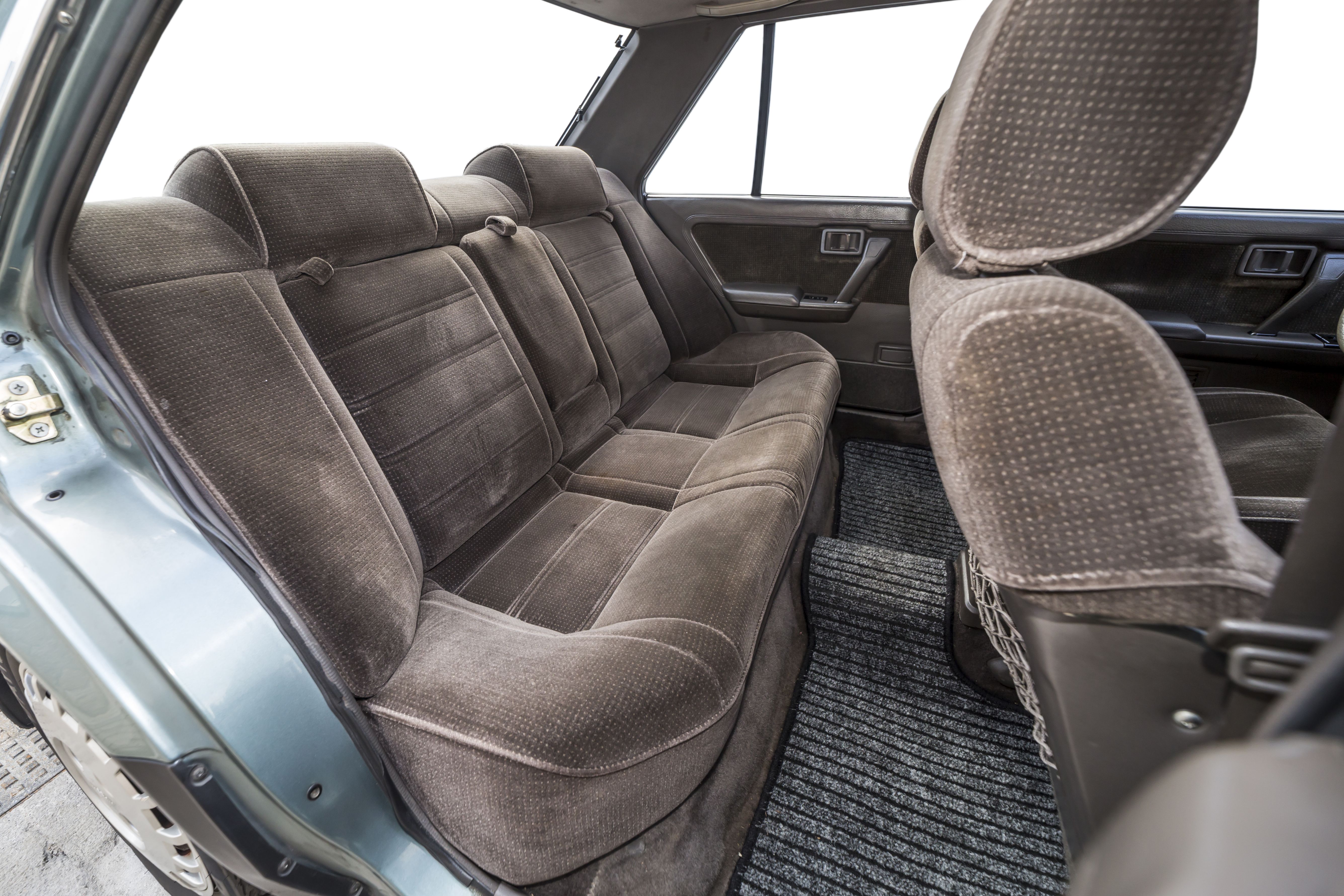 Nissan Bluebird 2.0 SLX