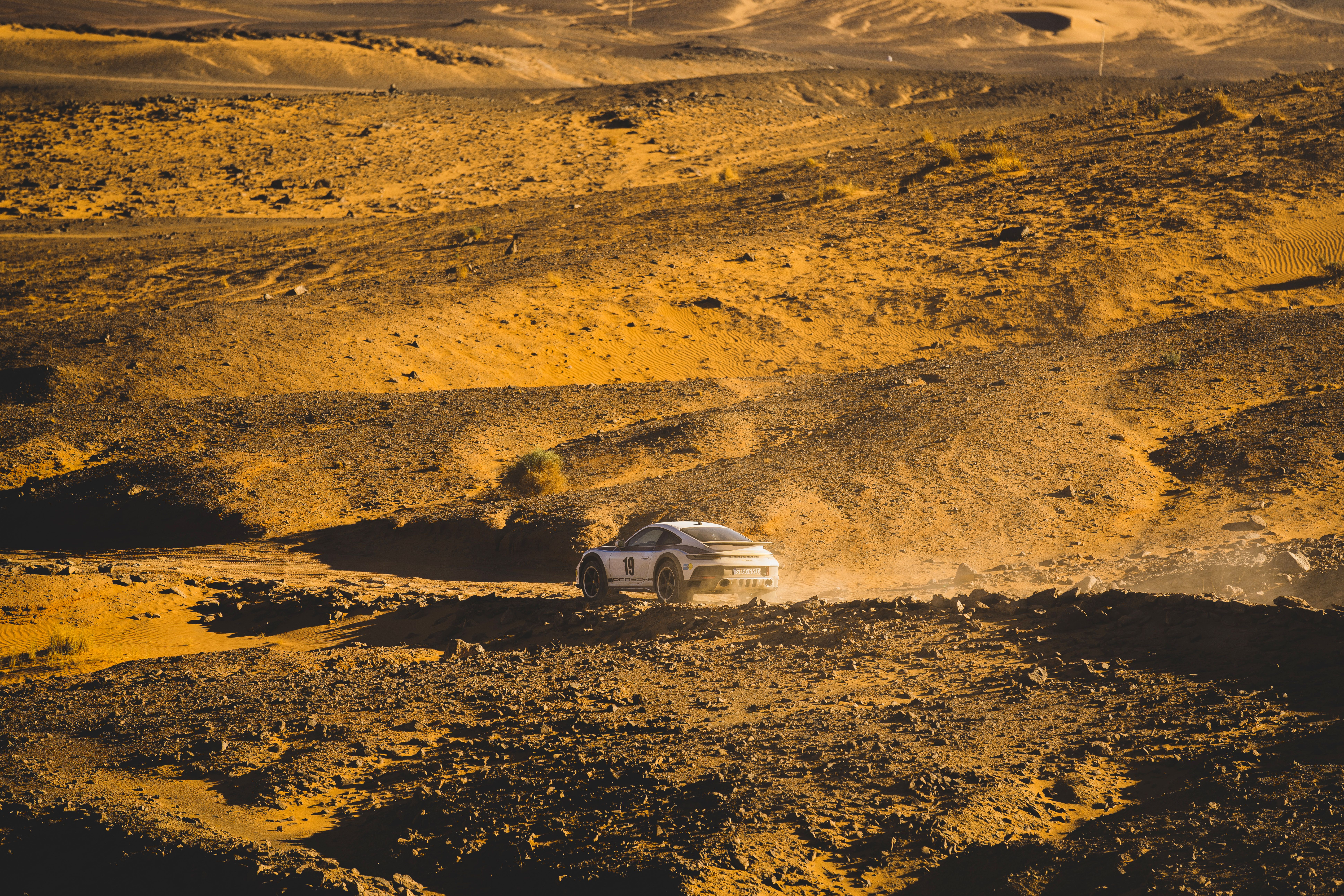 El Porsche 911 Dakar, a prueba