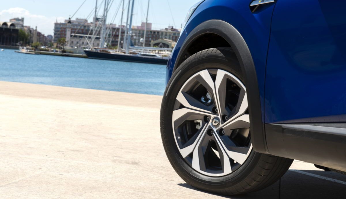 Es uno de los mejores SUV urbanos, tiene etiqueta Eco y está en oferta ¡por 159 € al mes!