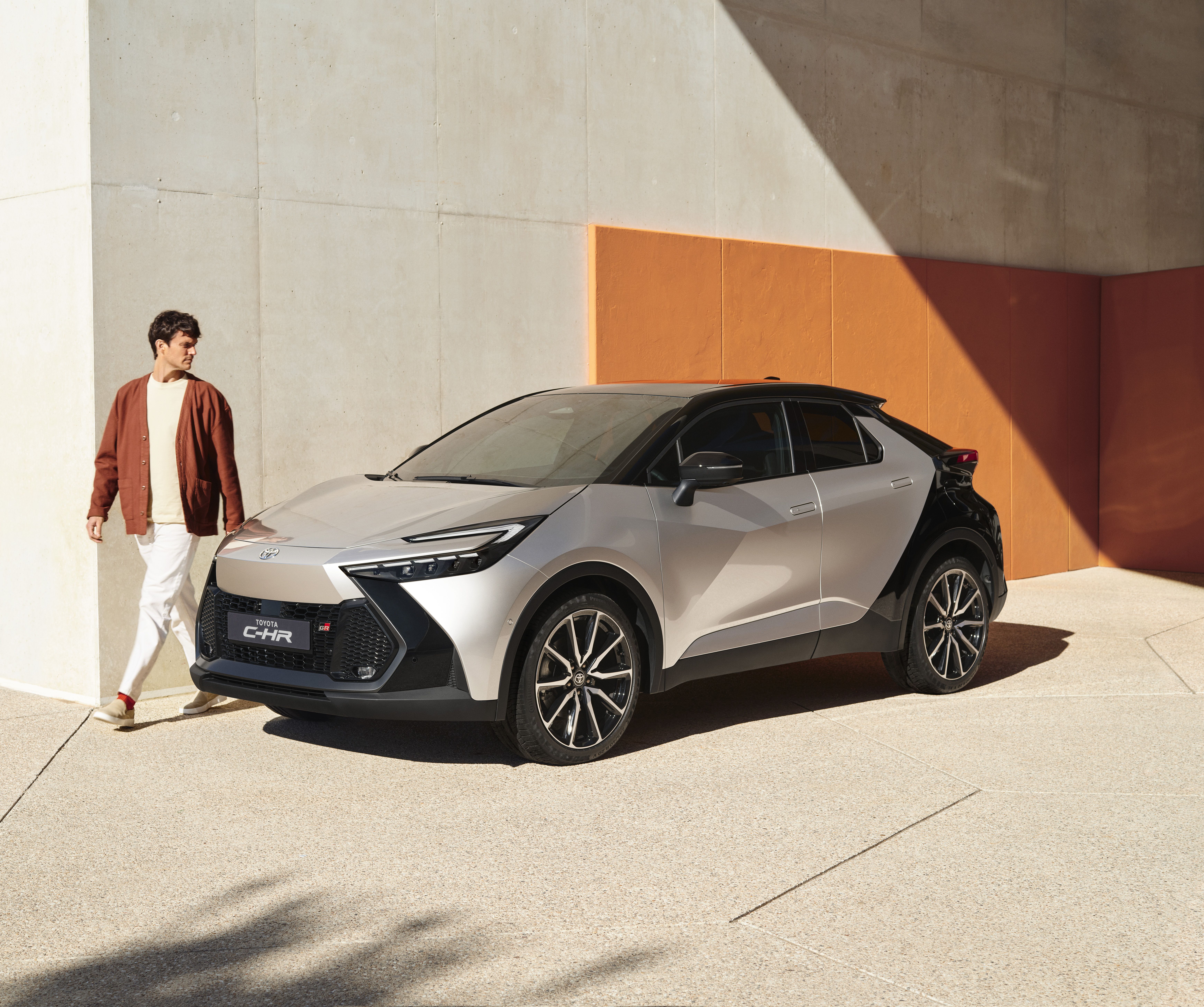 Nuevo Toyota C-HR 2024