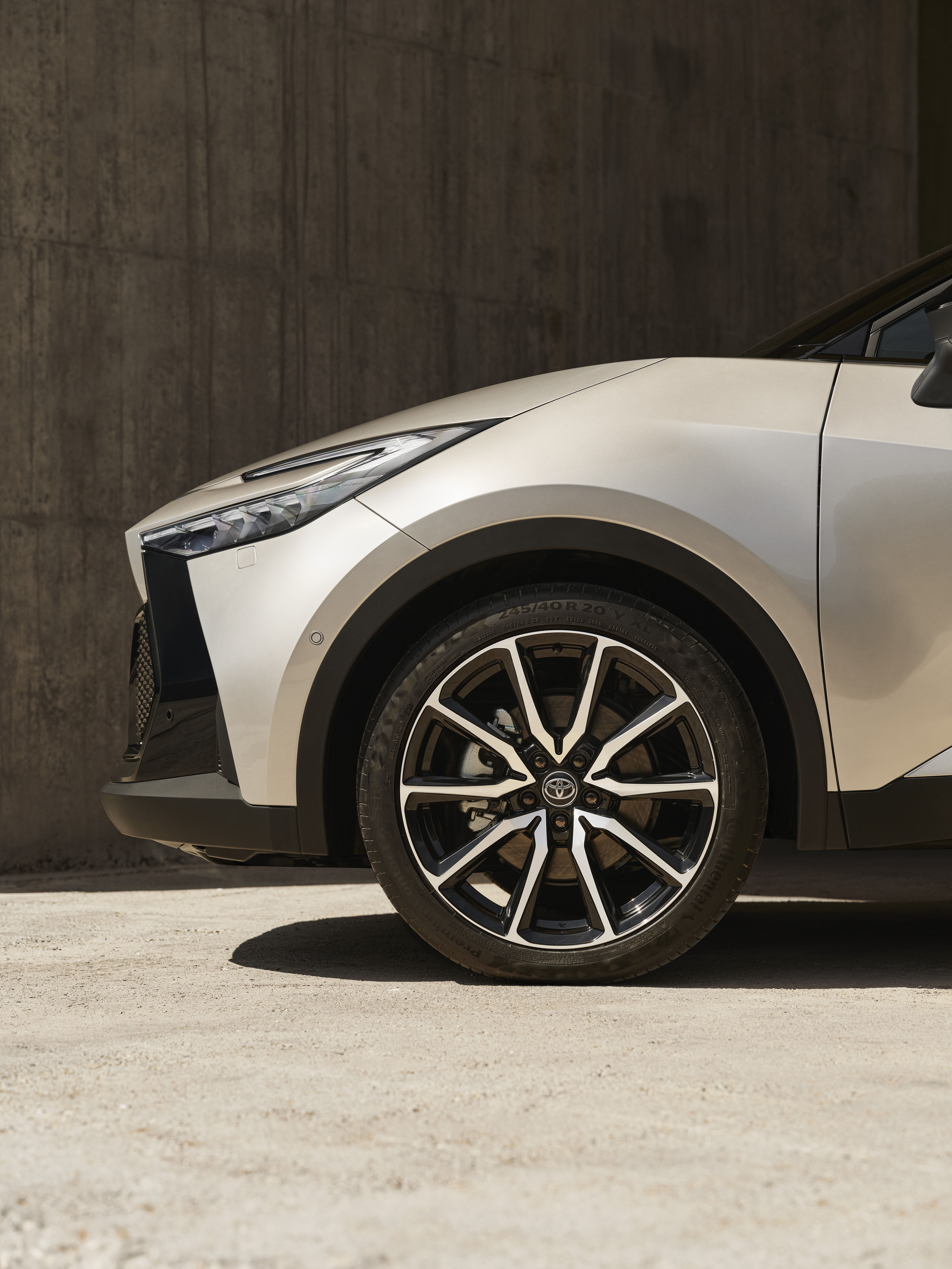 Nuevo Toyota C-HR 2024
