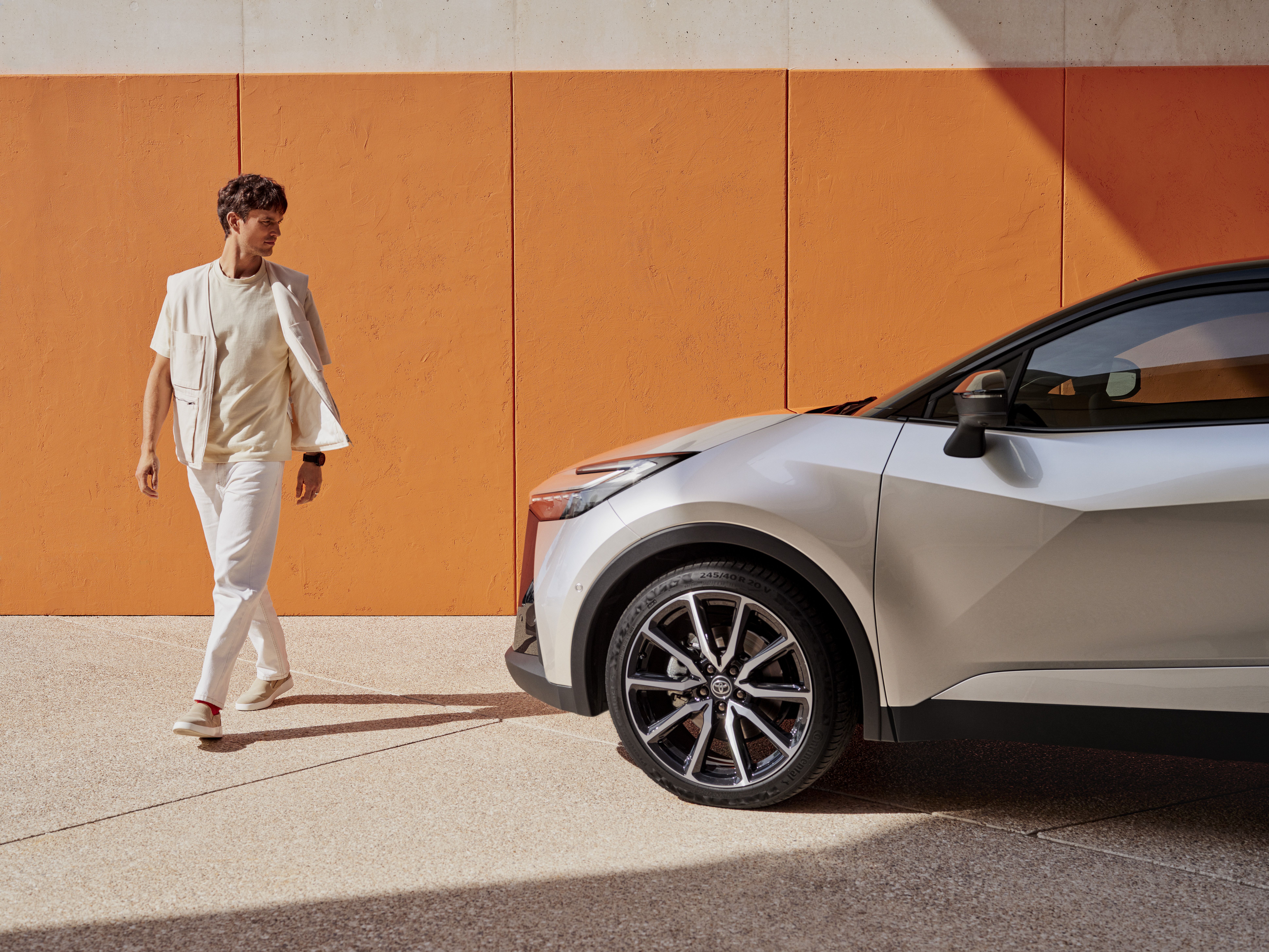 Nuevo Toyota C-HR 2024