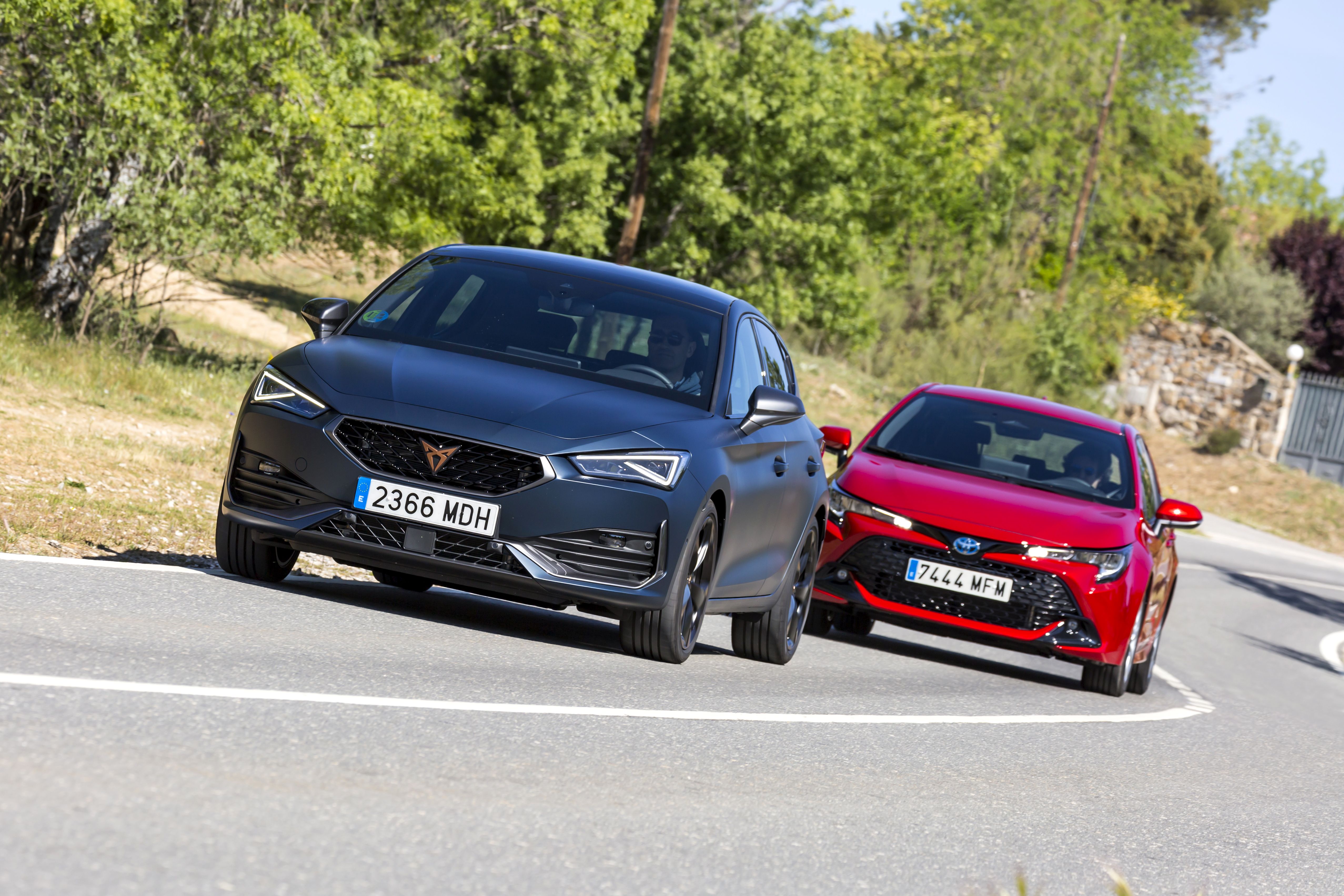 Comparativa: Toyota Corolla 140h vs Cupra León e-TSI